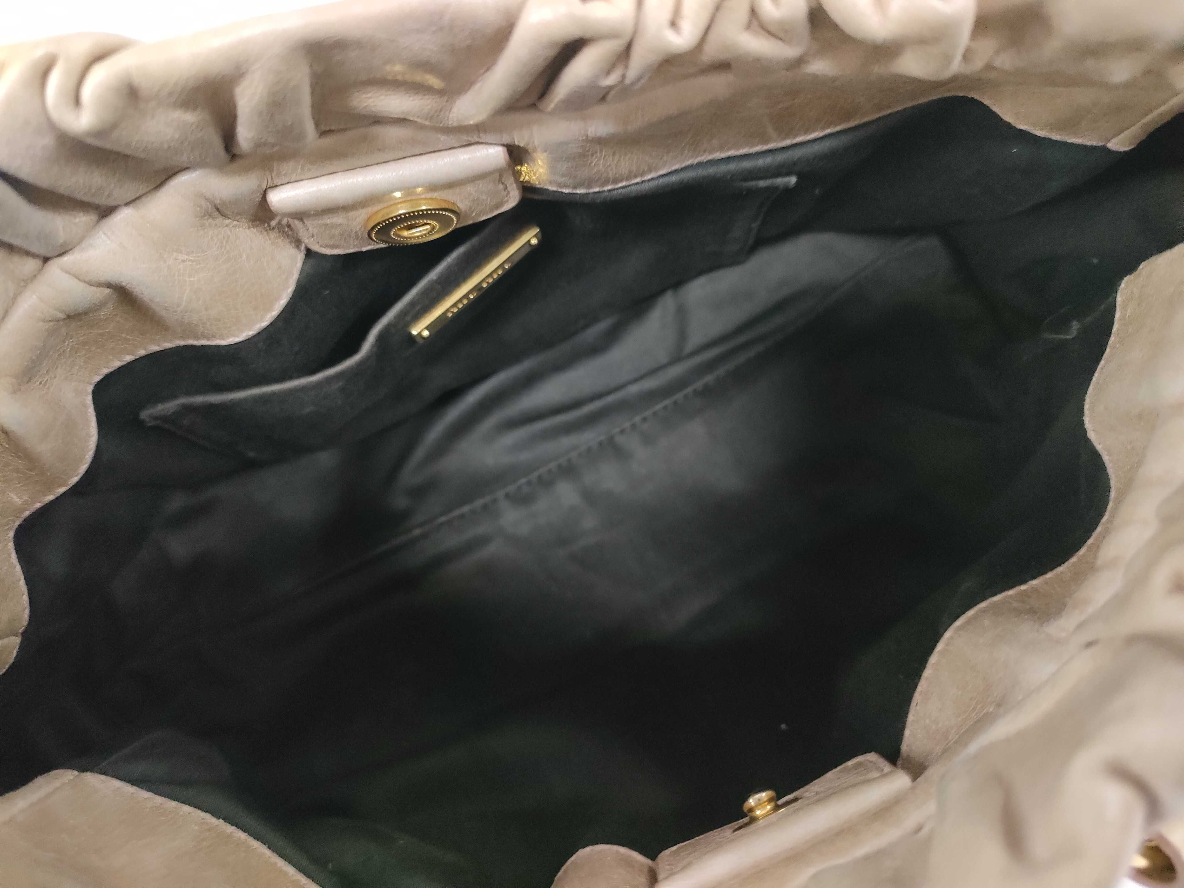 Vitello Leather Handbag (2-way handbag) — view 10