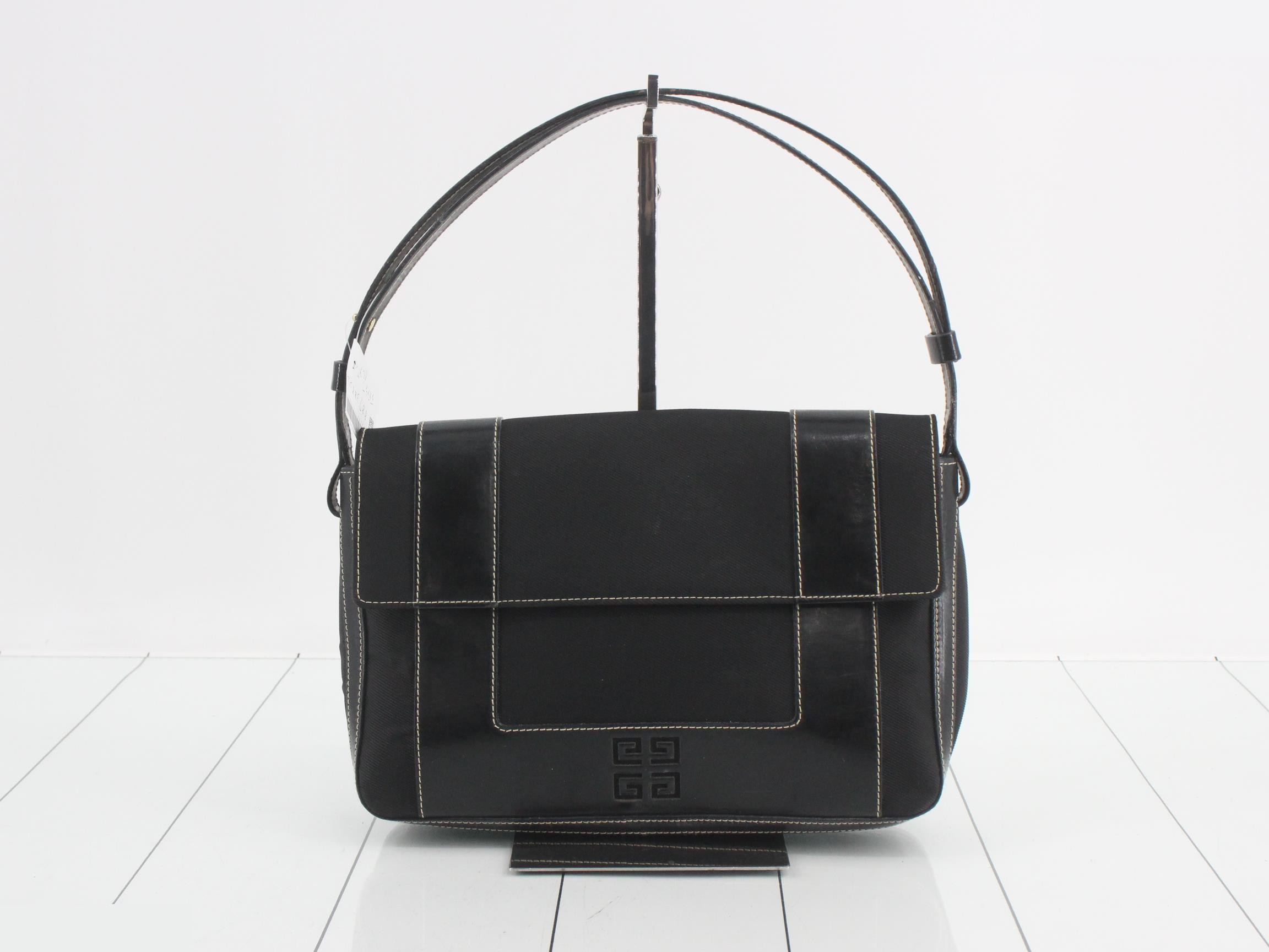 Other lines: Bags and shoulder bags