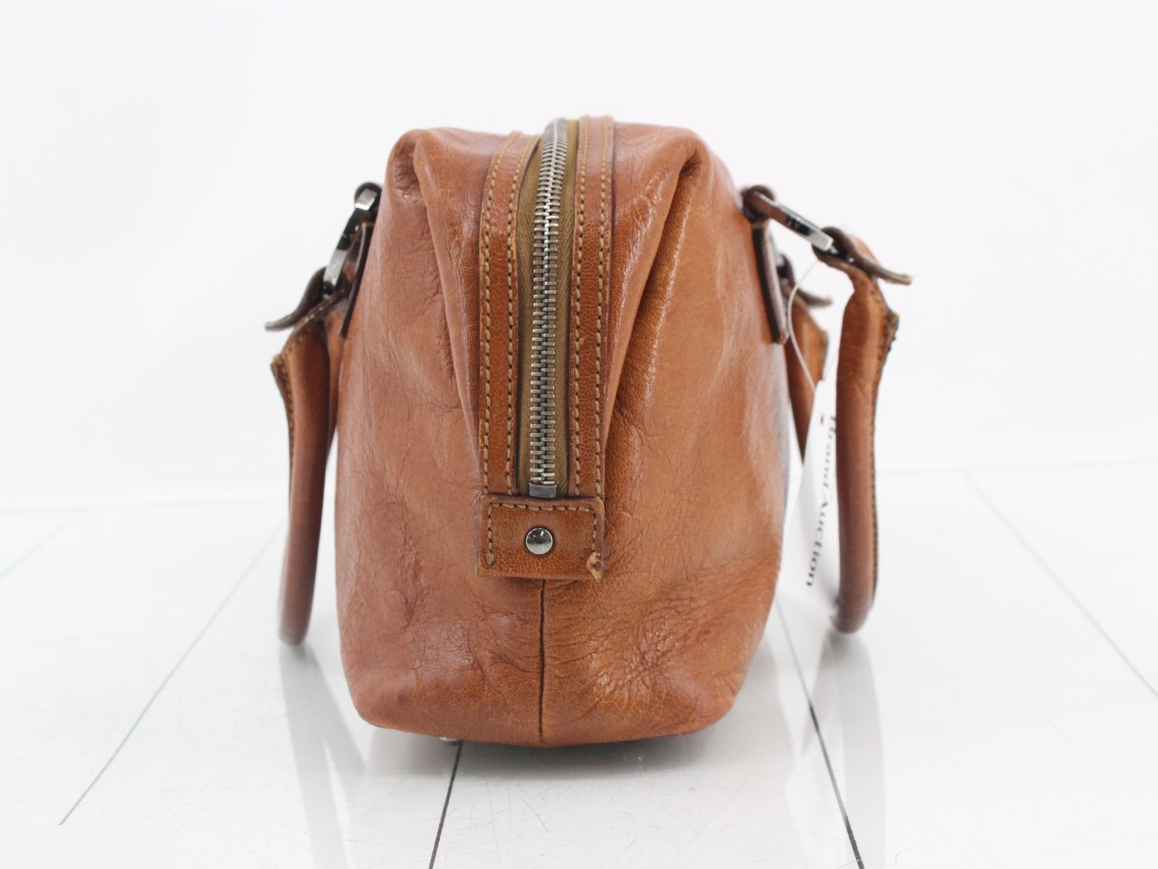 Leather handbag — view 3
