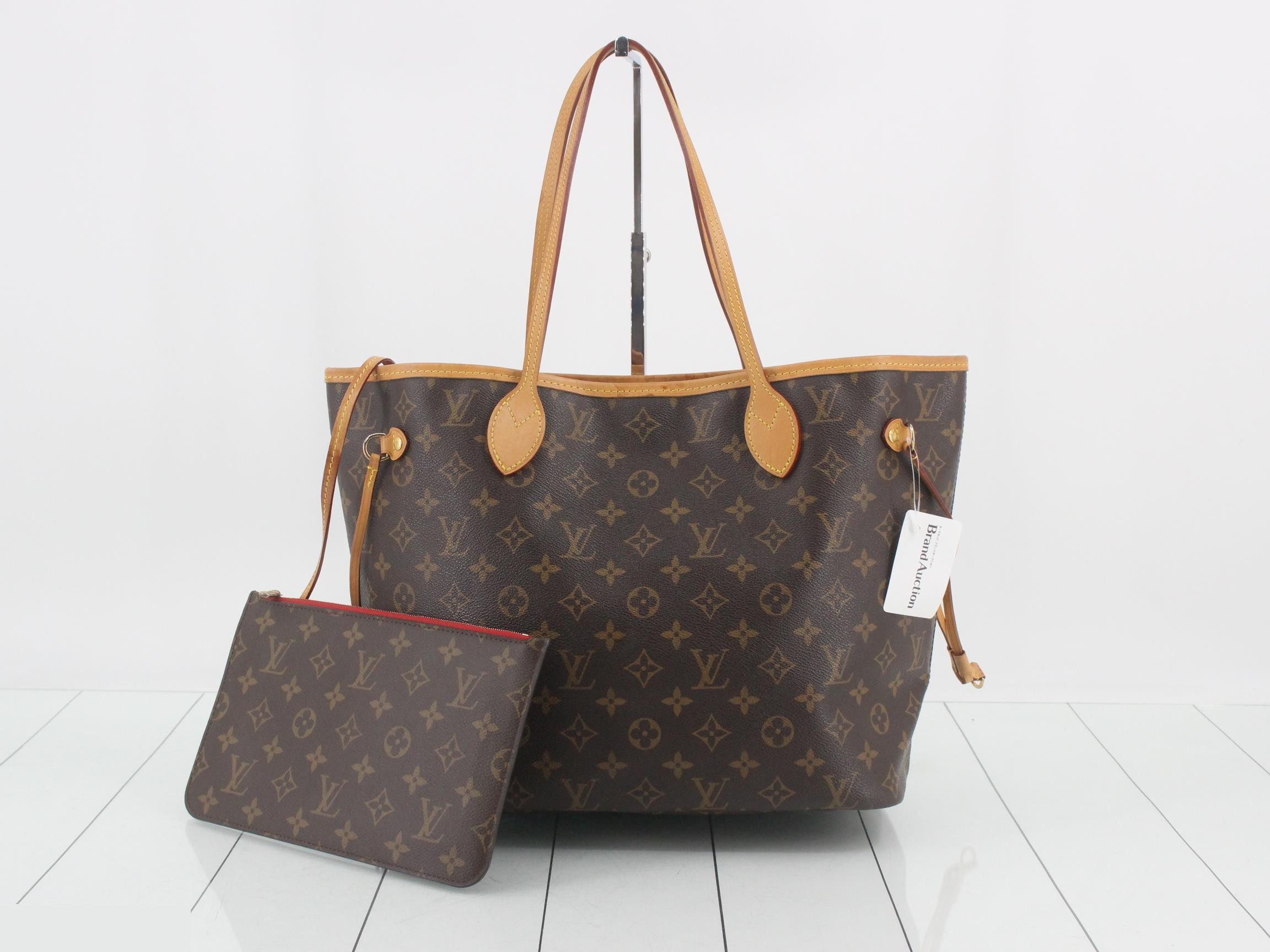 Neverfull Monogram Handbag with Pouch