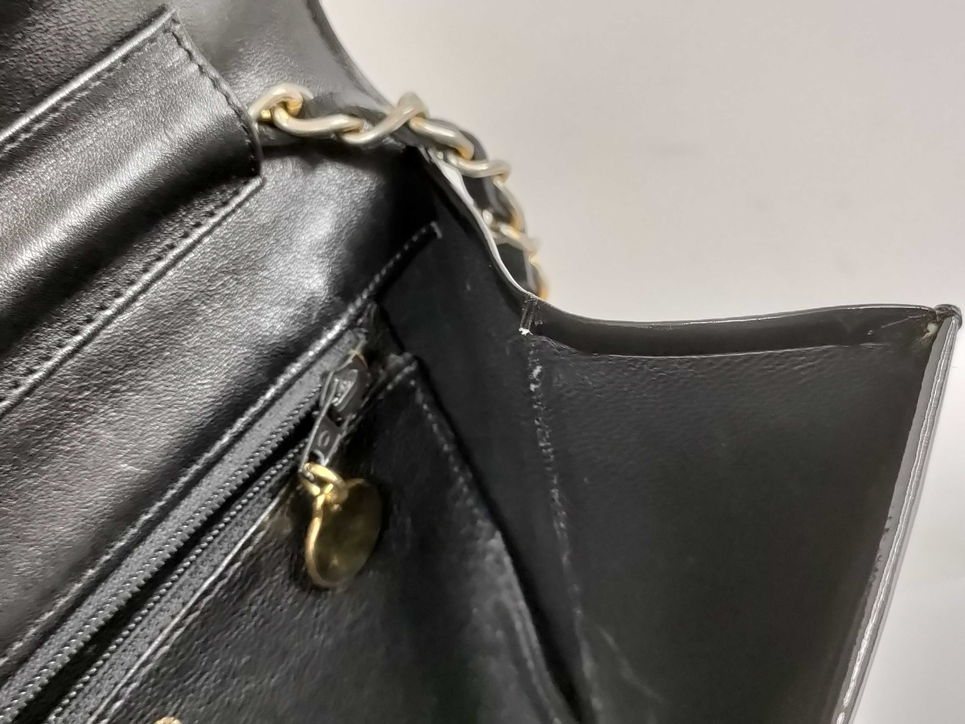Push-Lock Chain Shoulder Bag — view 11