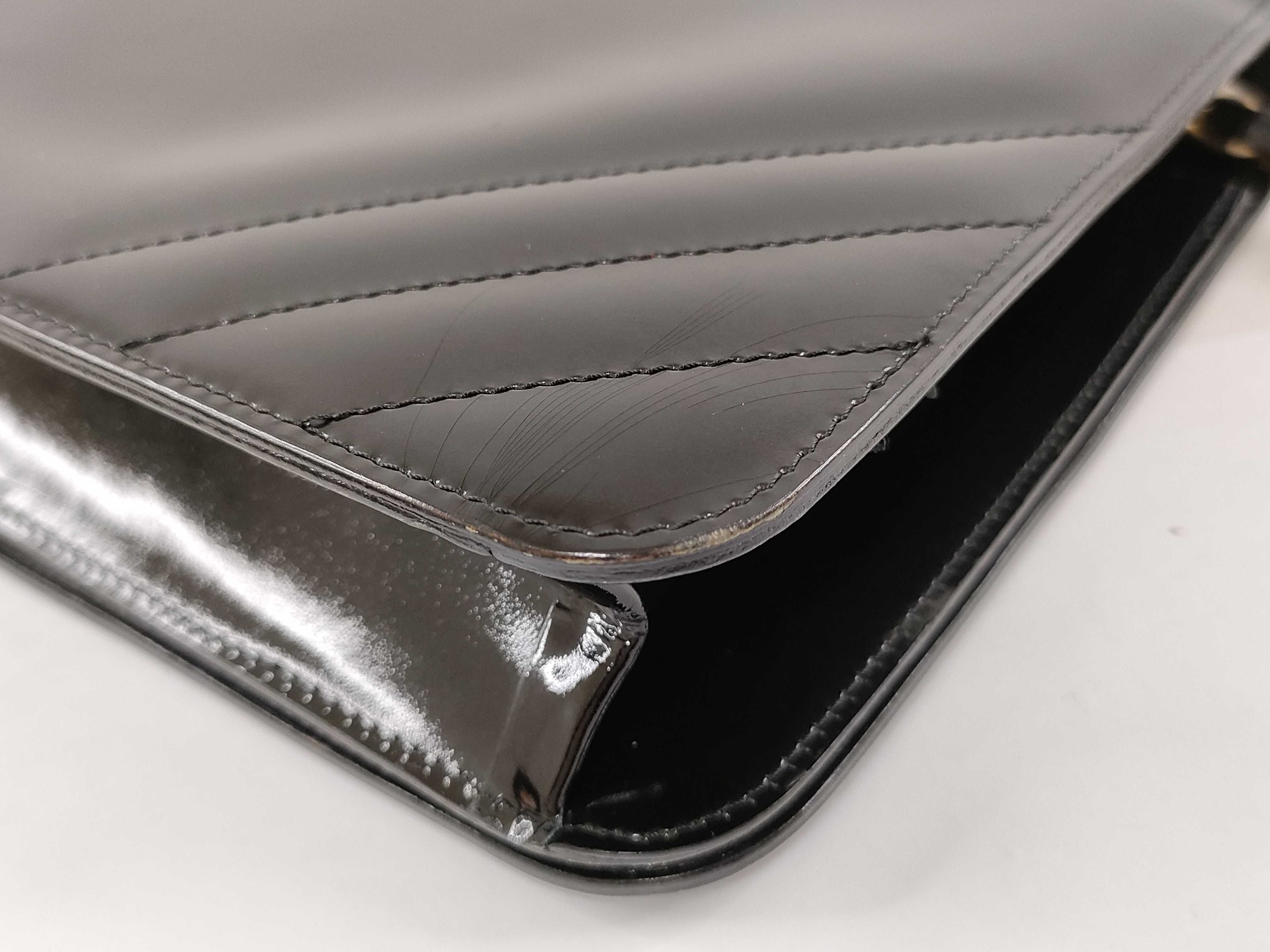 Push-Lock Chain Shoulder Bag — view 4