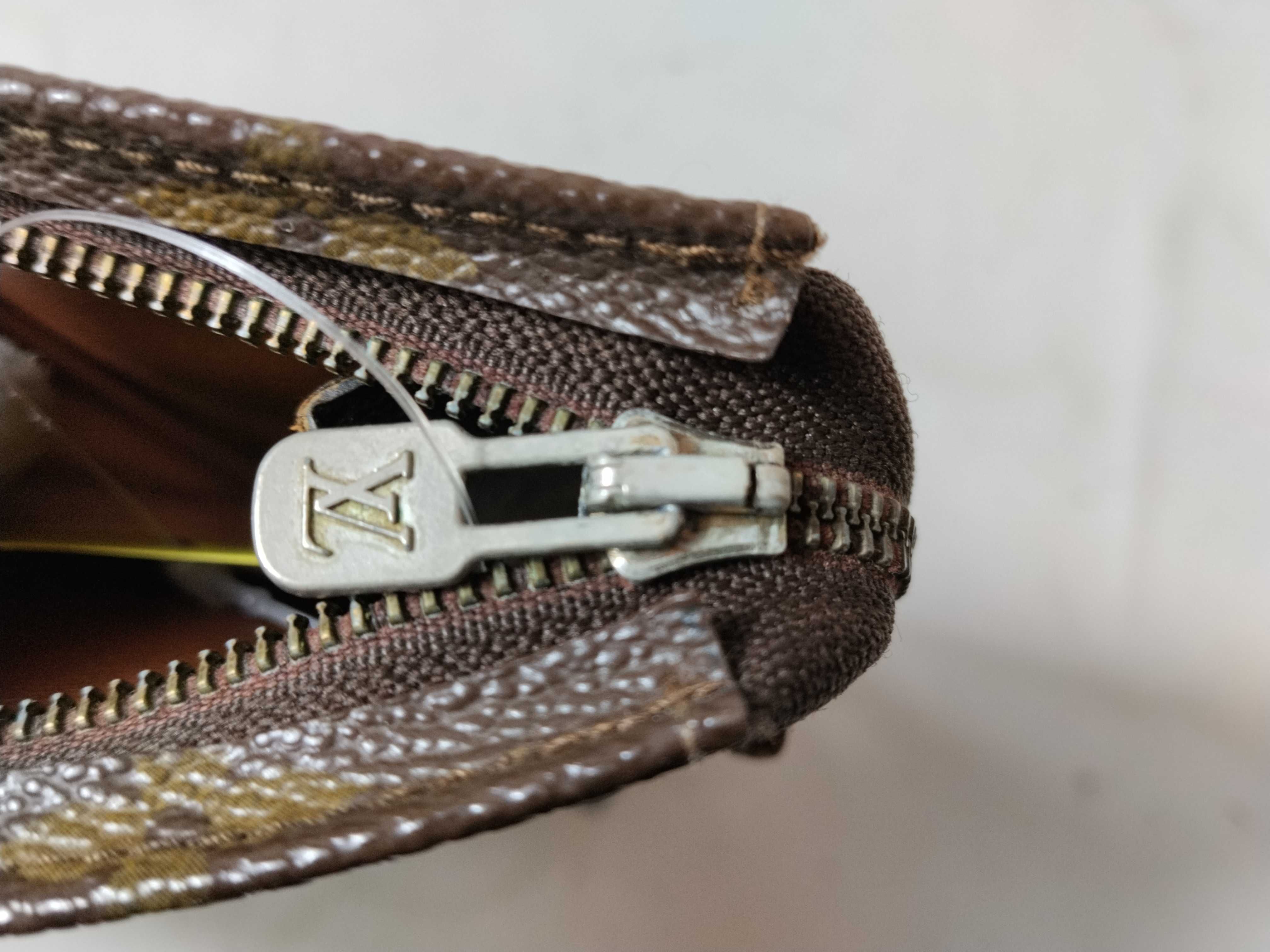 Monogram M47542 Pochette Toilette 26 Pouch — view 9