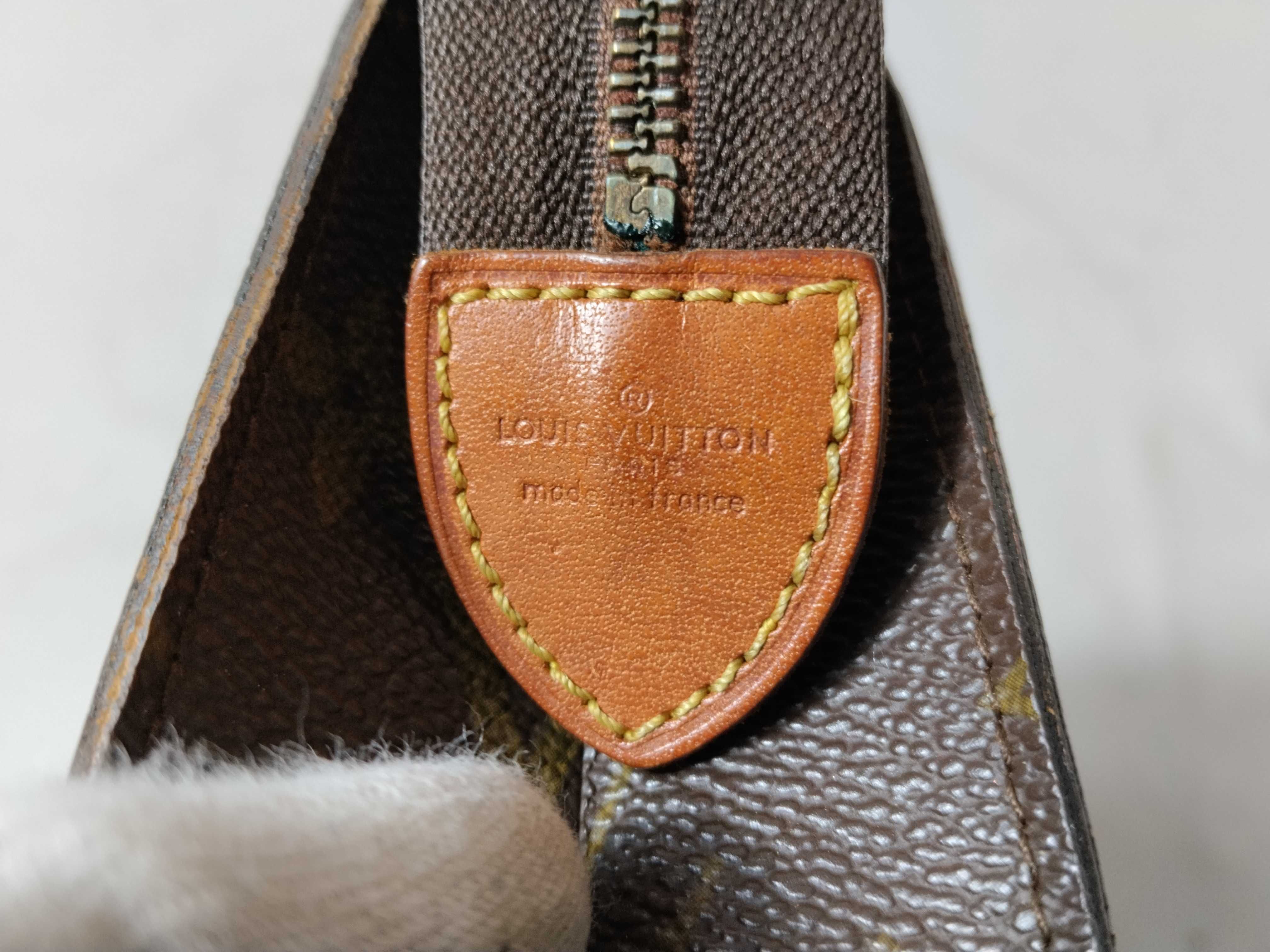 Monogram M47542 Pochette Toilette 26 Pouch — view 10