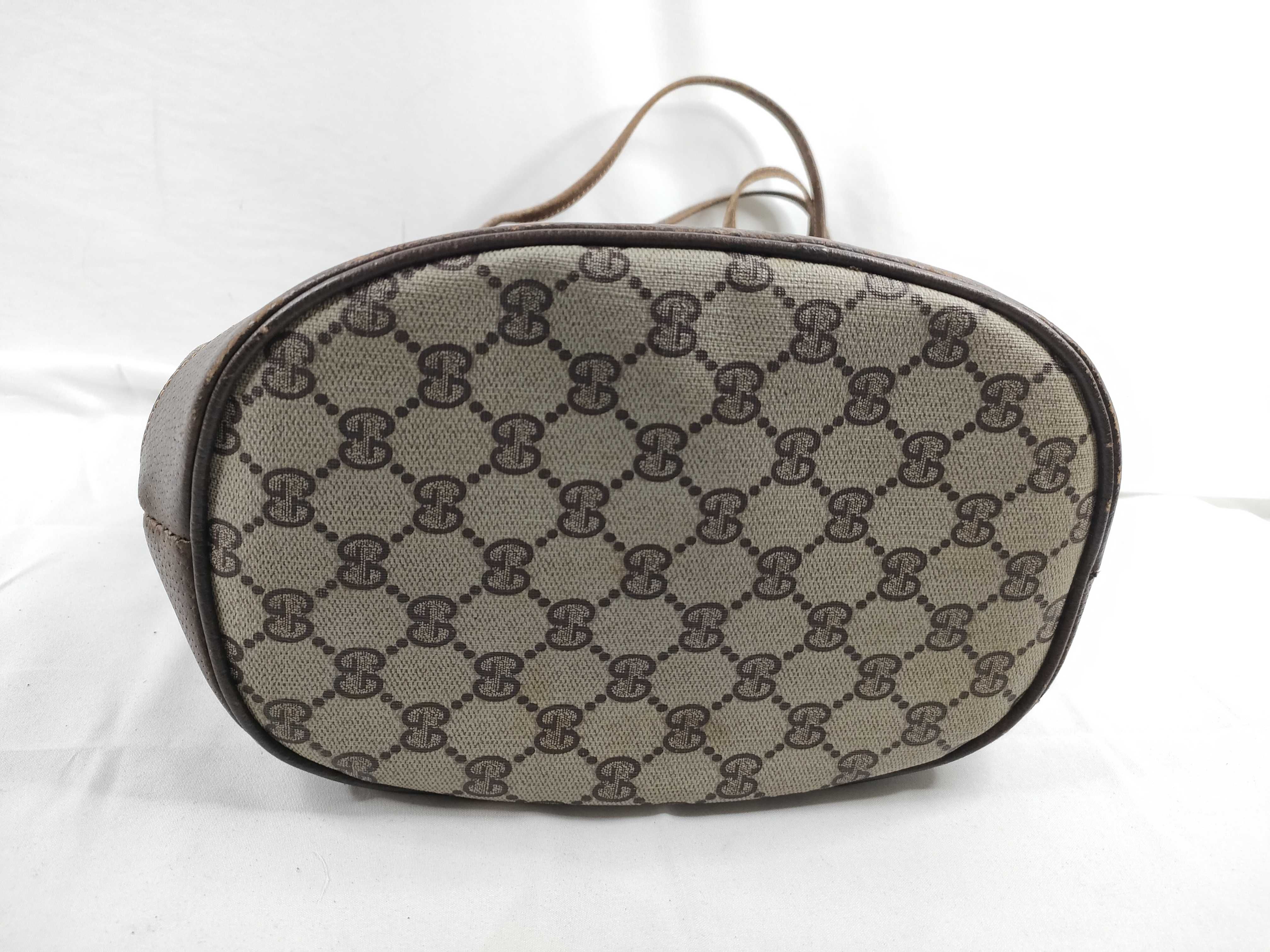 GG Supreme Shoulder Bag, Brown — view 4