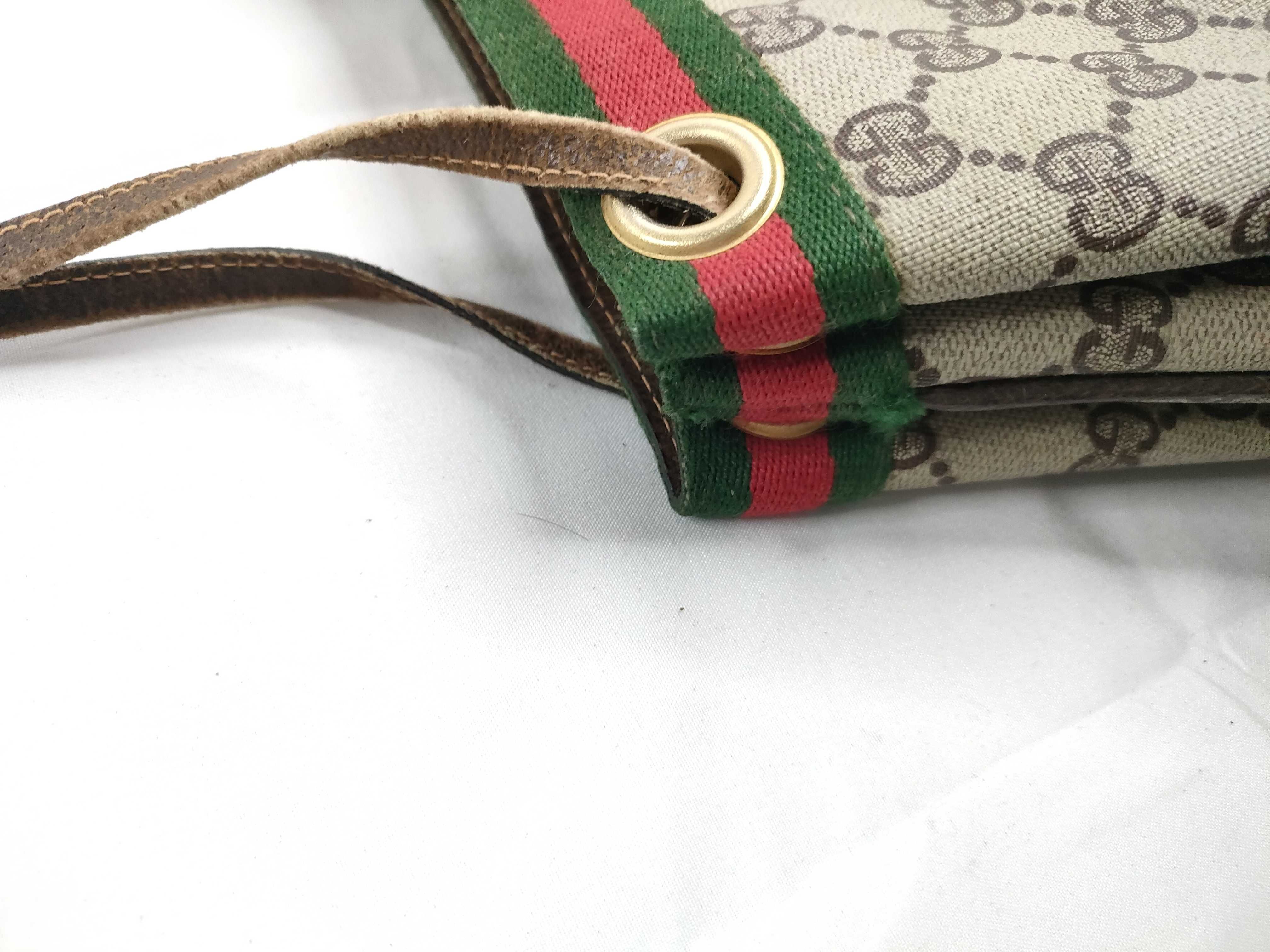 GG Supreme Shoulder Bag, Brown — view 8