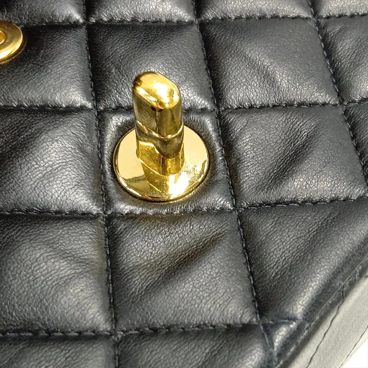 [Individually packaged] Chanel Matelassé 25 Lambskin Double Flap Double Chain Bag, Black with Gold Hardware, 8792668, Series 8, A01112 — view 12