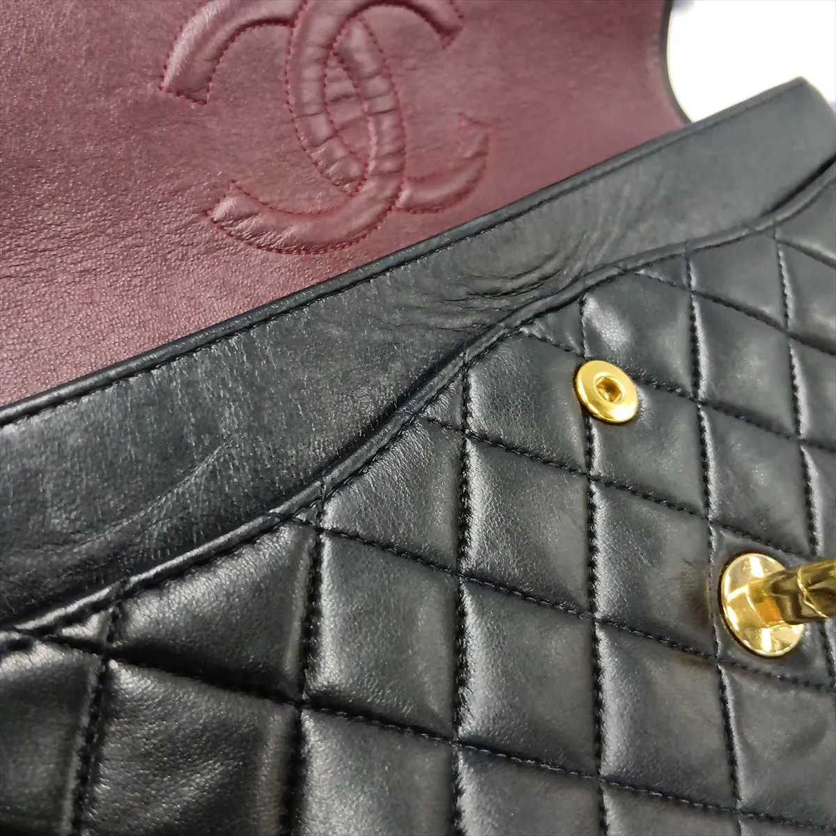 [Individually packaged] Chanel Matelassé 25 Lambskin Double Flap Double Chain Bag, Black with Gold Hardware, 8792668, Series 8, A01112 — view 14