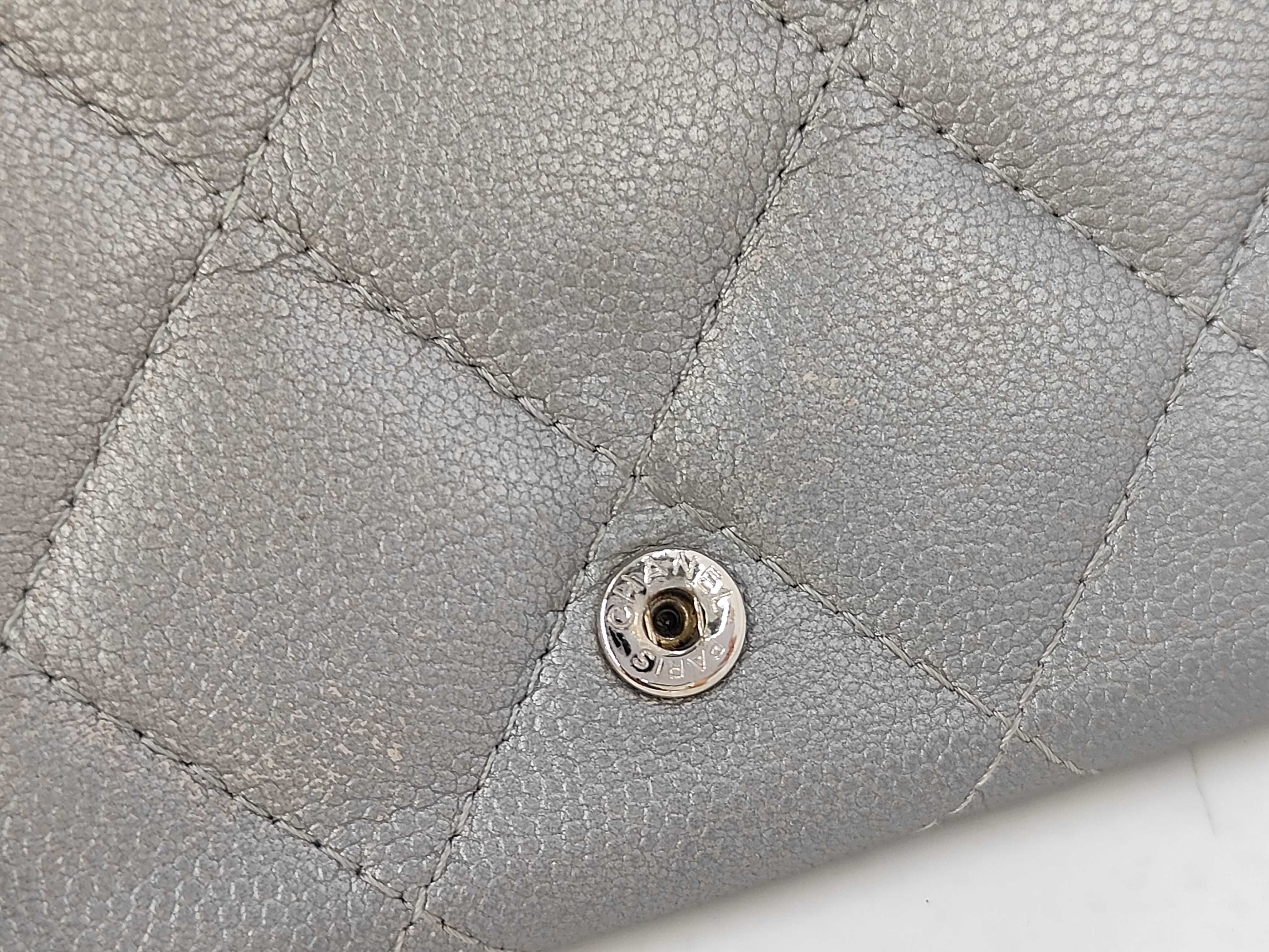 Matelassé Long Wallet, Caviar Leather, Silver Hardware, Gray, 24704244 — view 5