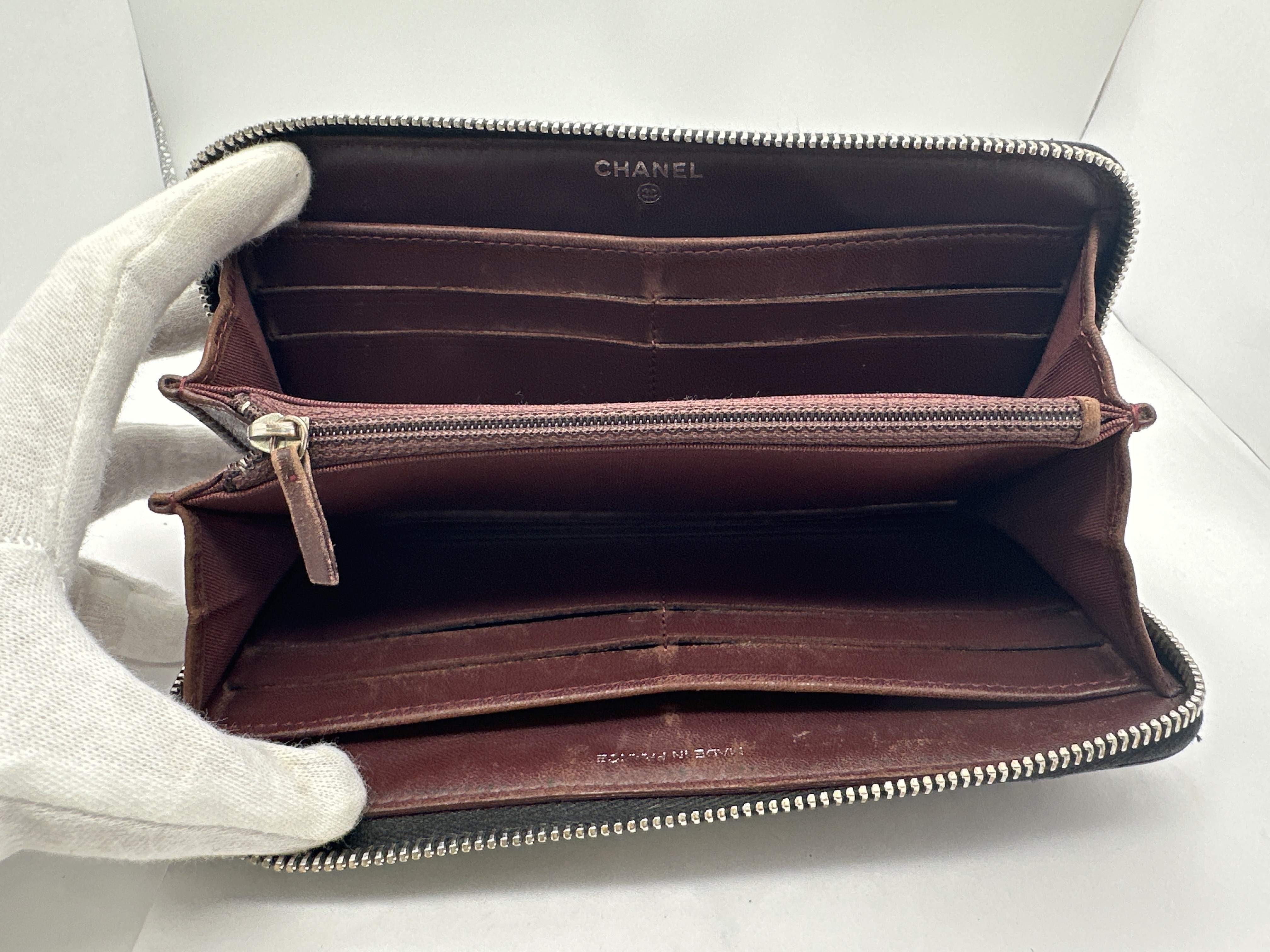 Matelasse Round Zipper No. 15 Wallet — view 4