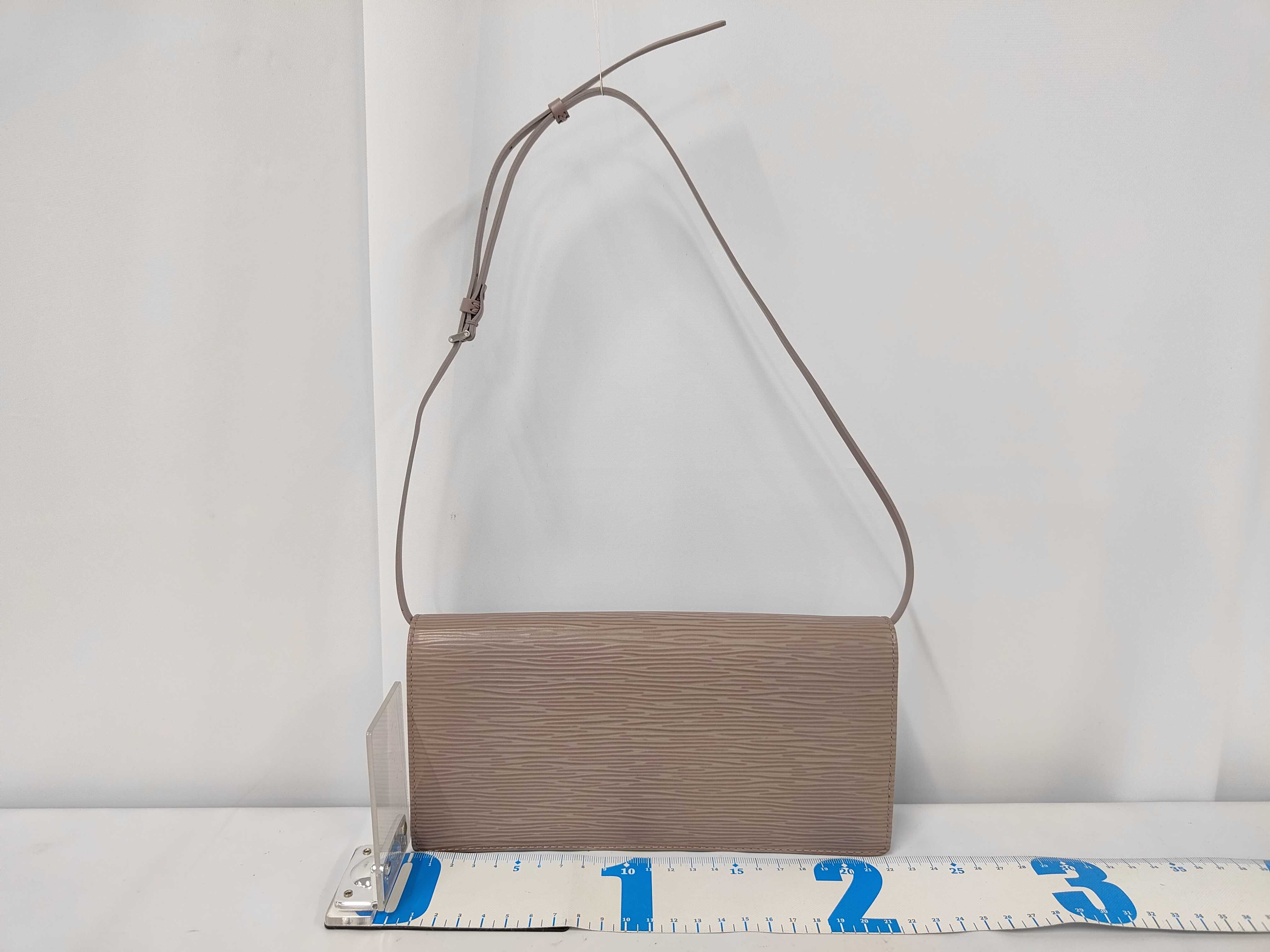 Epi Honfleur M5273B Shoulder Bag — view 2