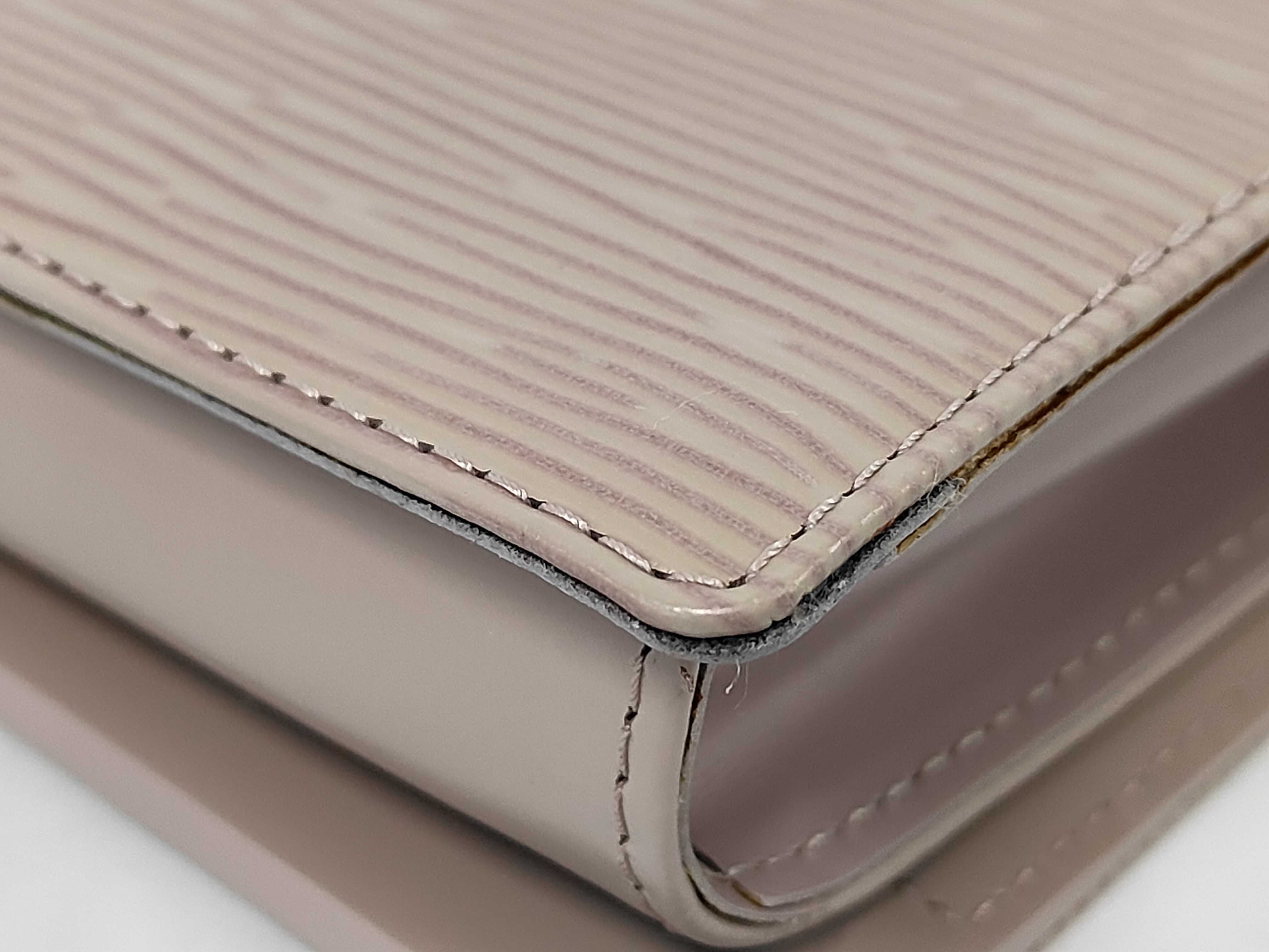 Epi Honfleur M5273B Shoulder Bag — view 6