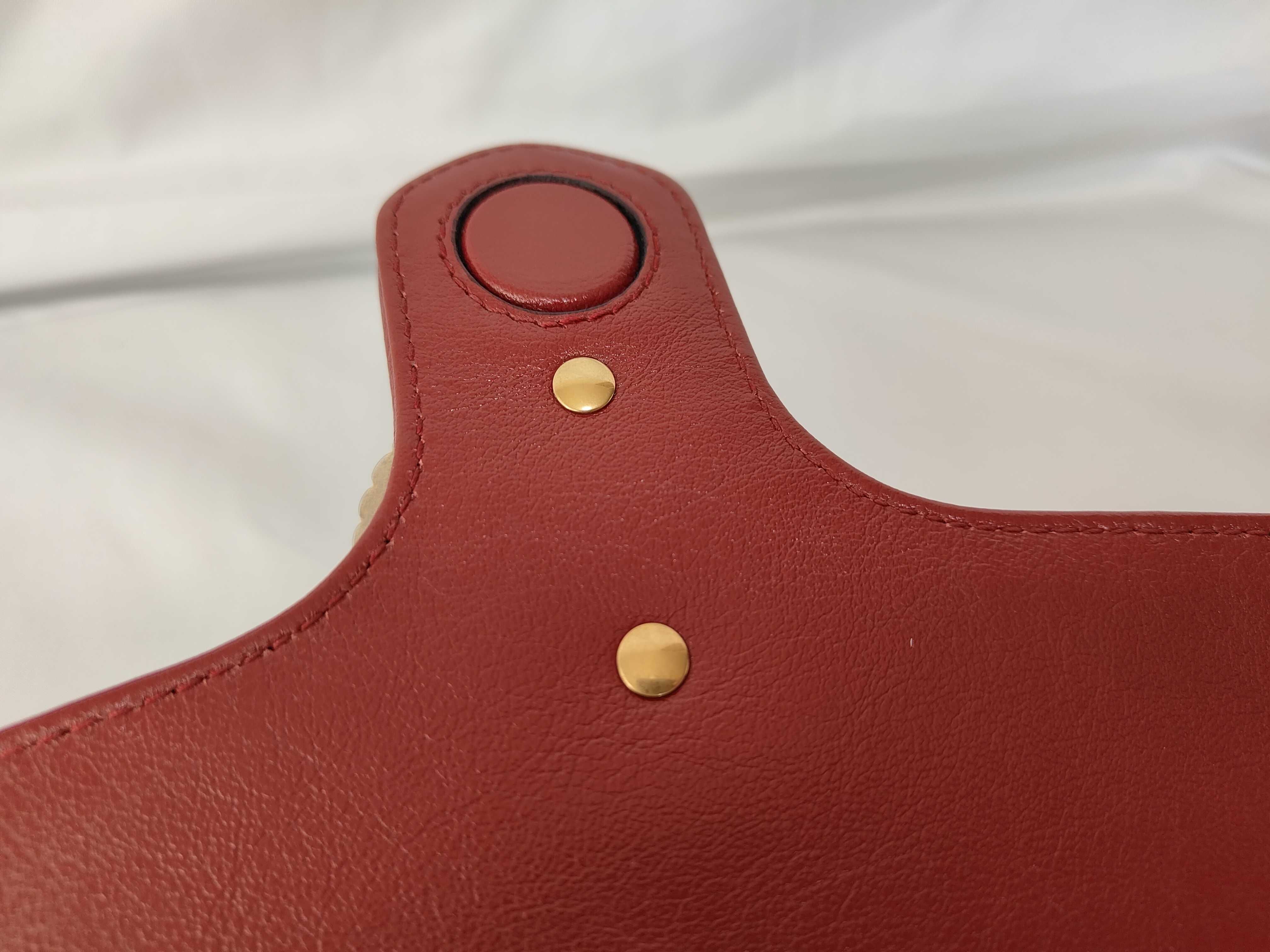 GG Marmont Matelasse Flap Clutch Bag — view 11