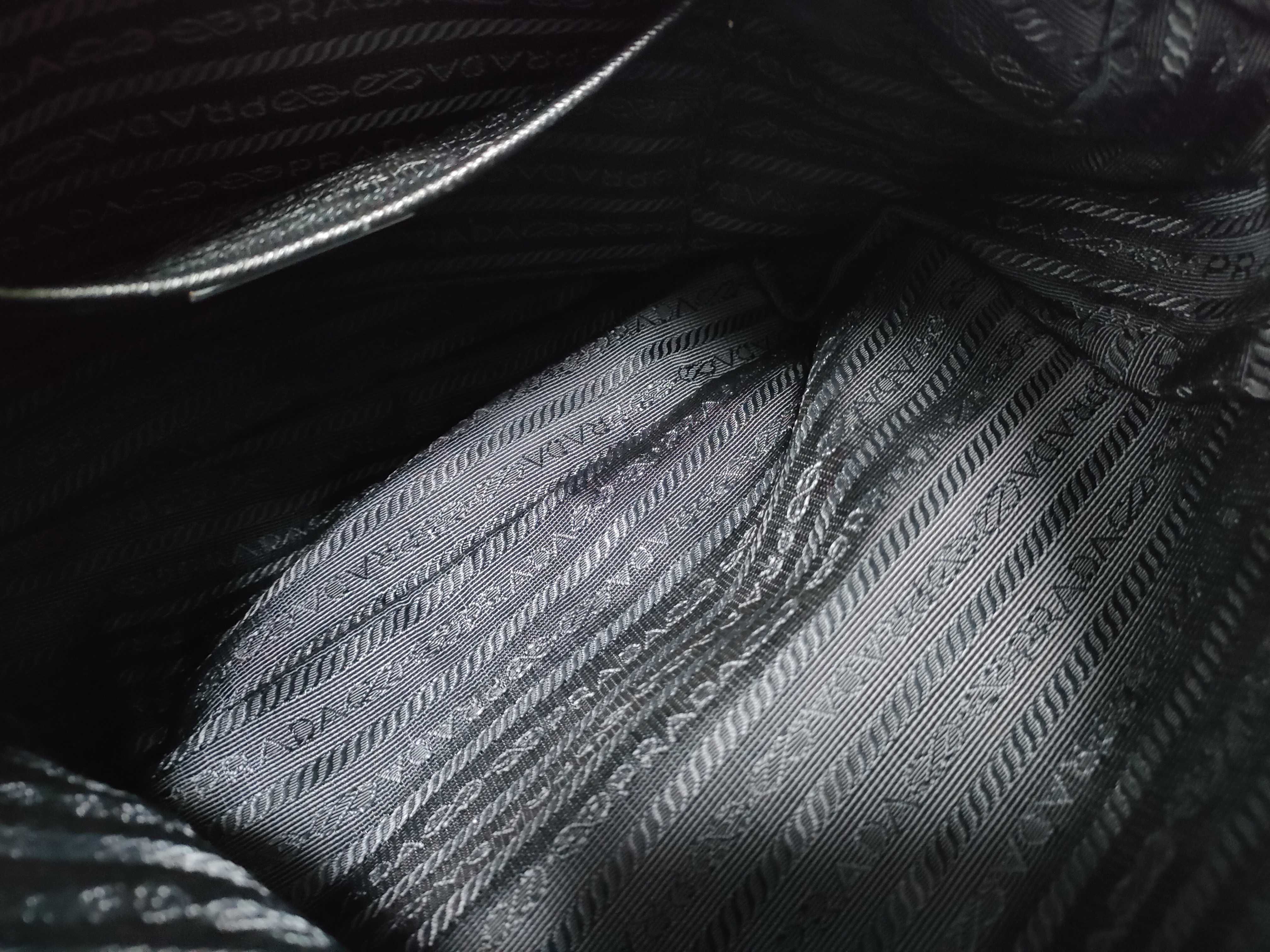 (Prada) Current model shoulder bag, Saffiano nylon, triangular logo shoulder bag — view 14