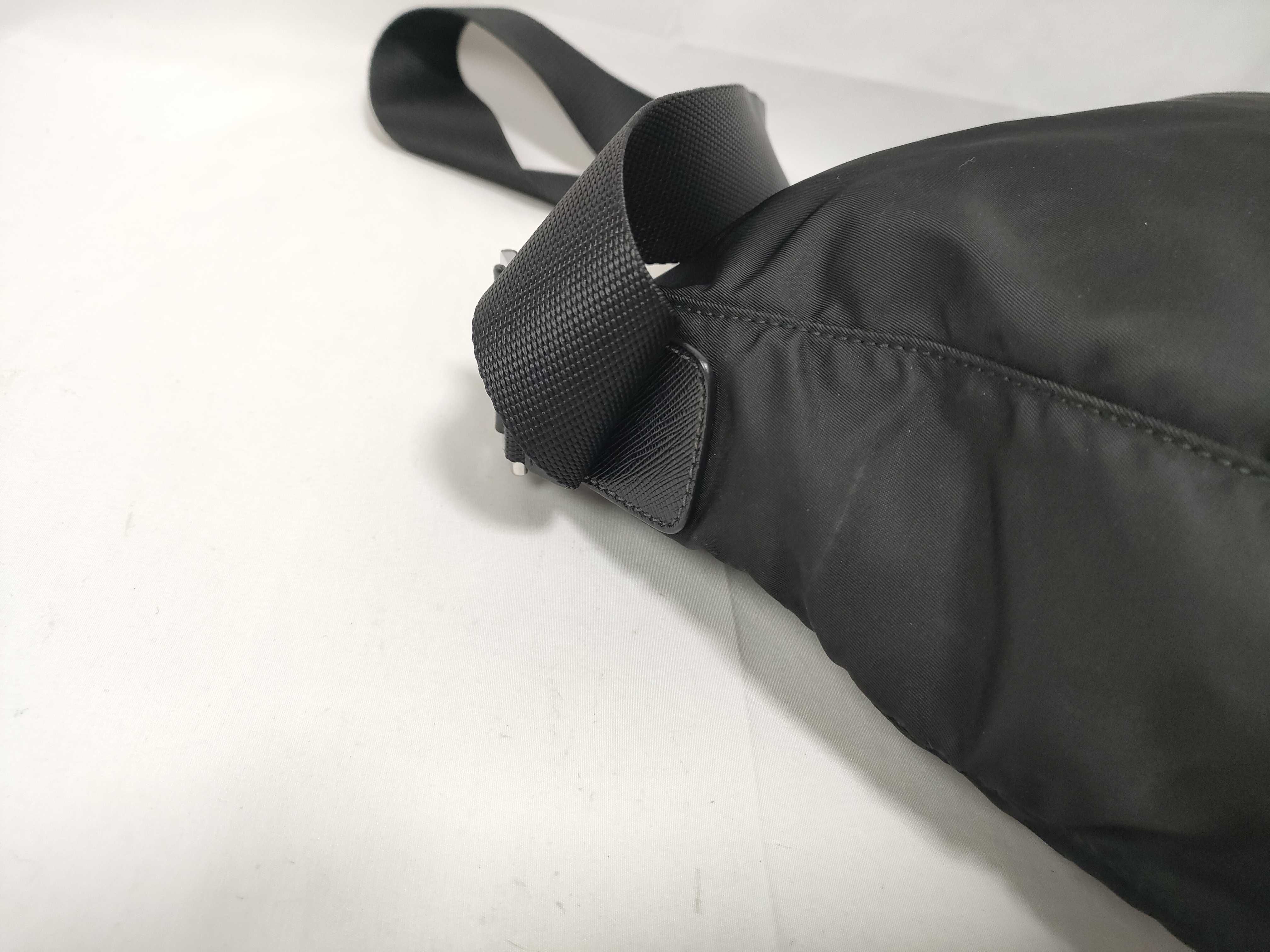 (Prada) Current model shoulder bag, Saffiano nylon, triangular logo shoulder bag — view 7