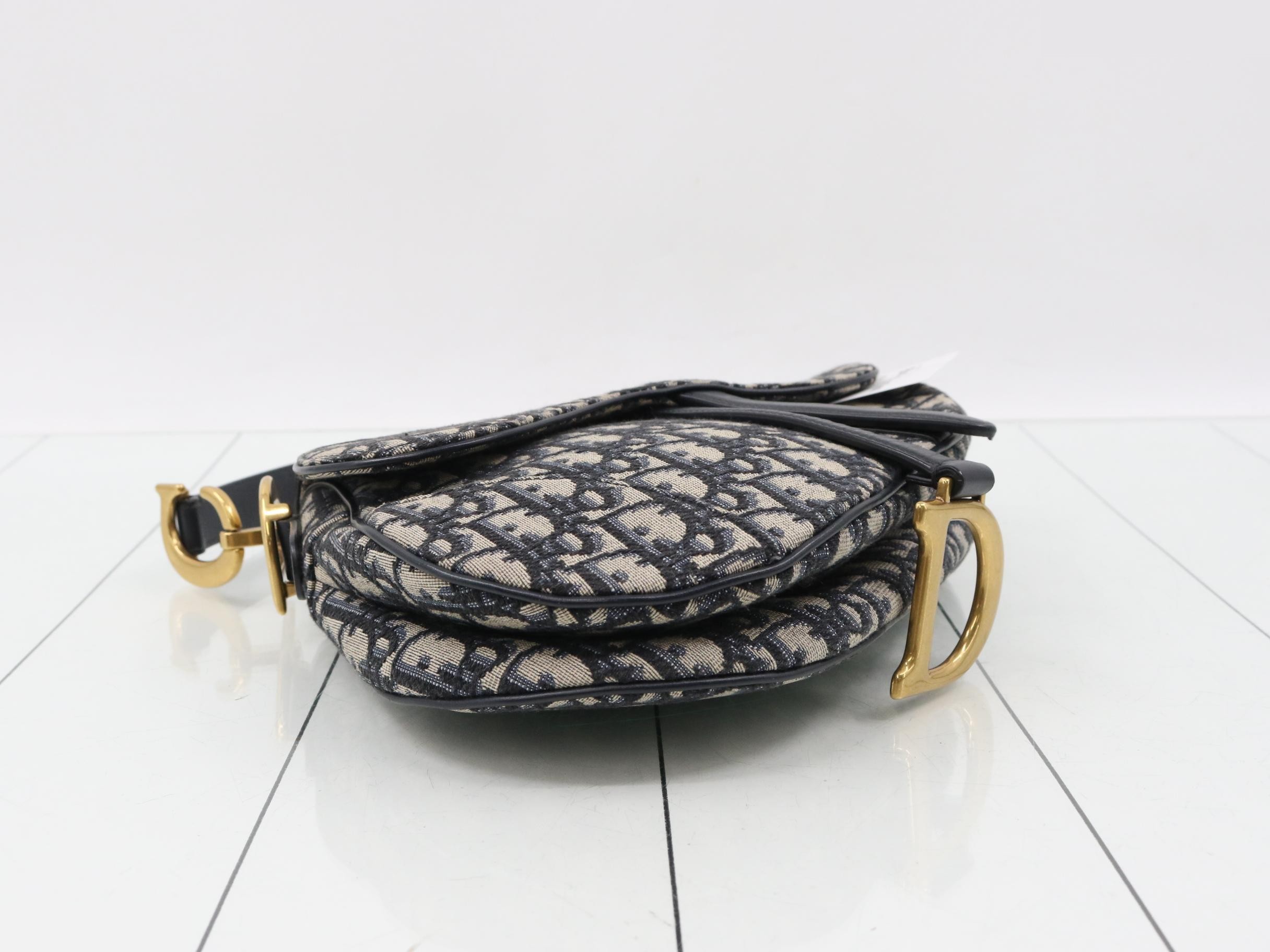 Oblique Canvas One-Shoulder Bag — view 5