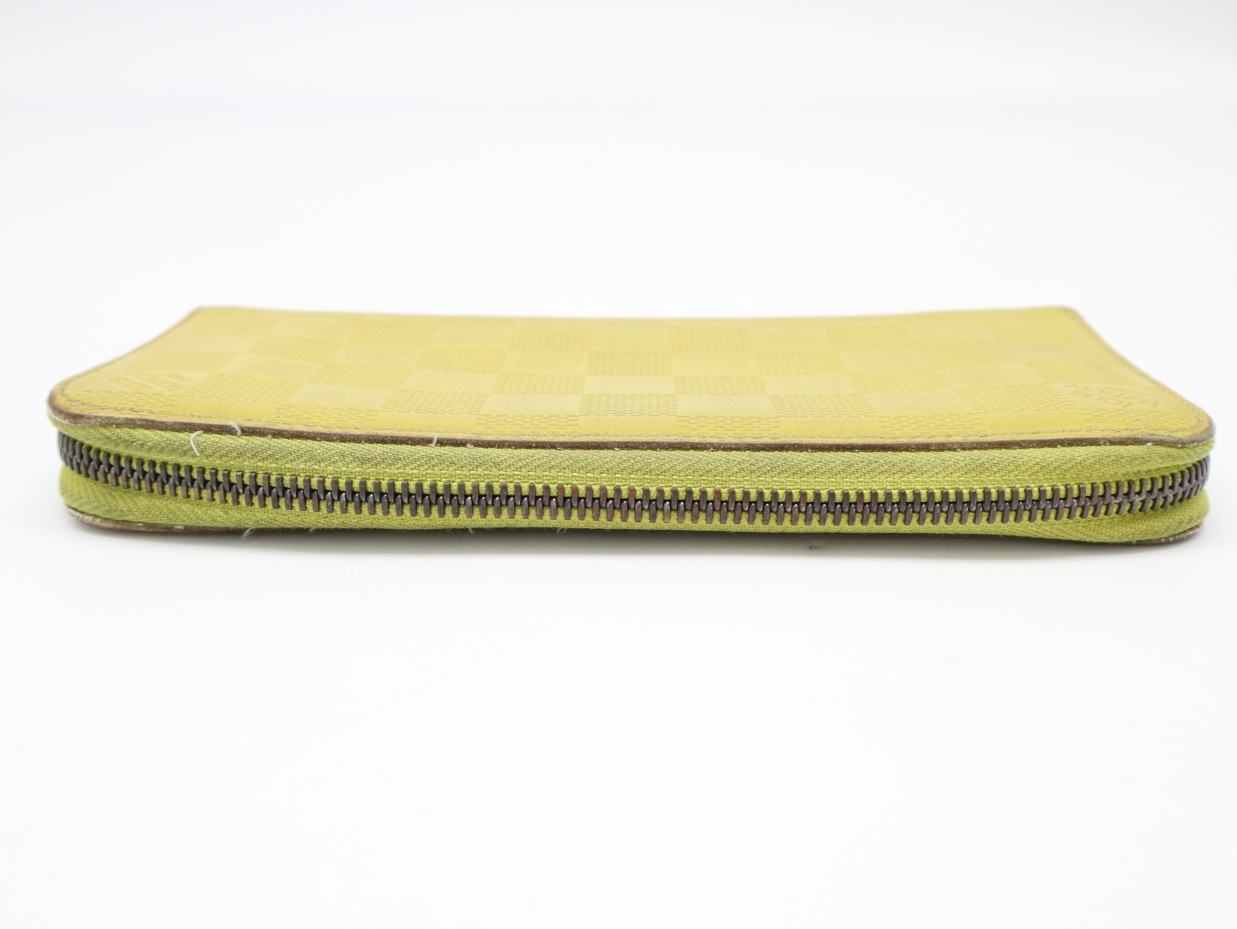 N62236 Damier Infini Vertical Vert Ascetic Wallet — view 4