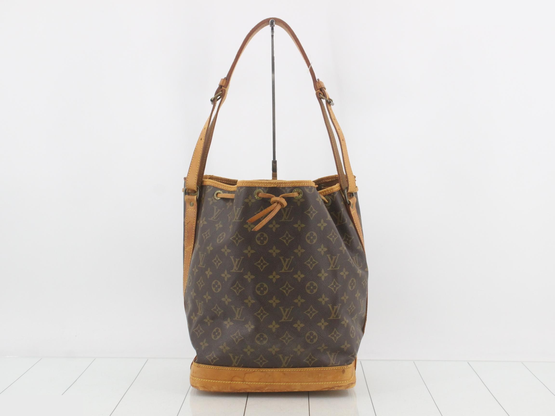 Noe Monogram Drawstring Shoulder Bag