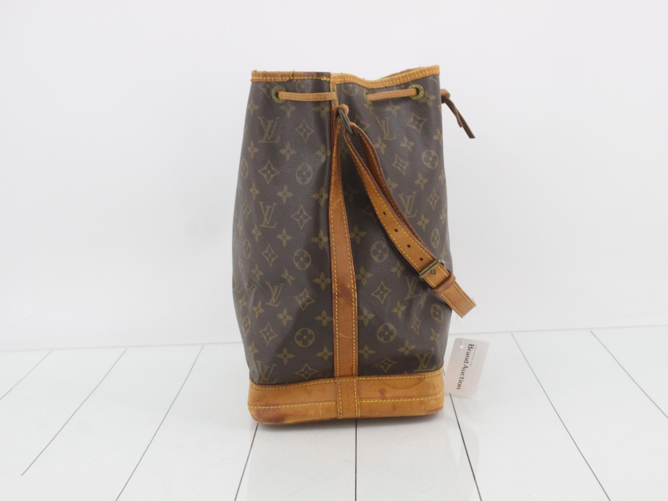 Noe Monogram Drawstring Shoulder Bag — view 4