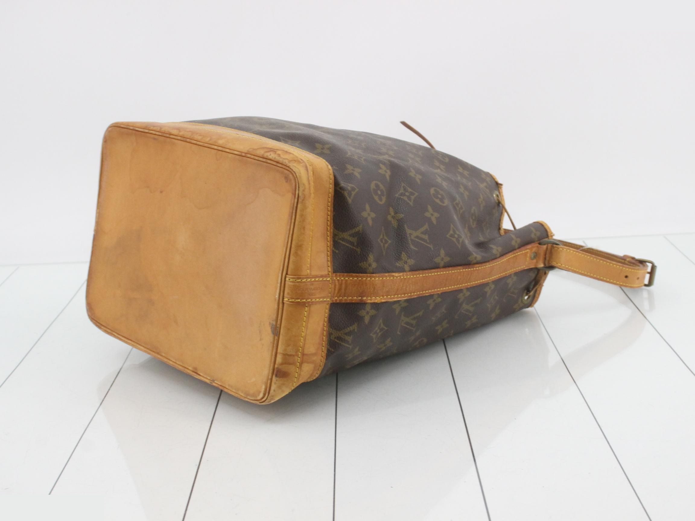 Noe Monogram Drawstring Shoulder Bag — view 6