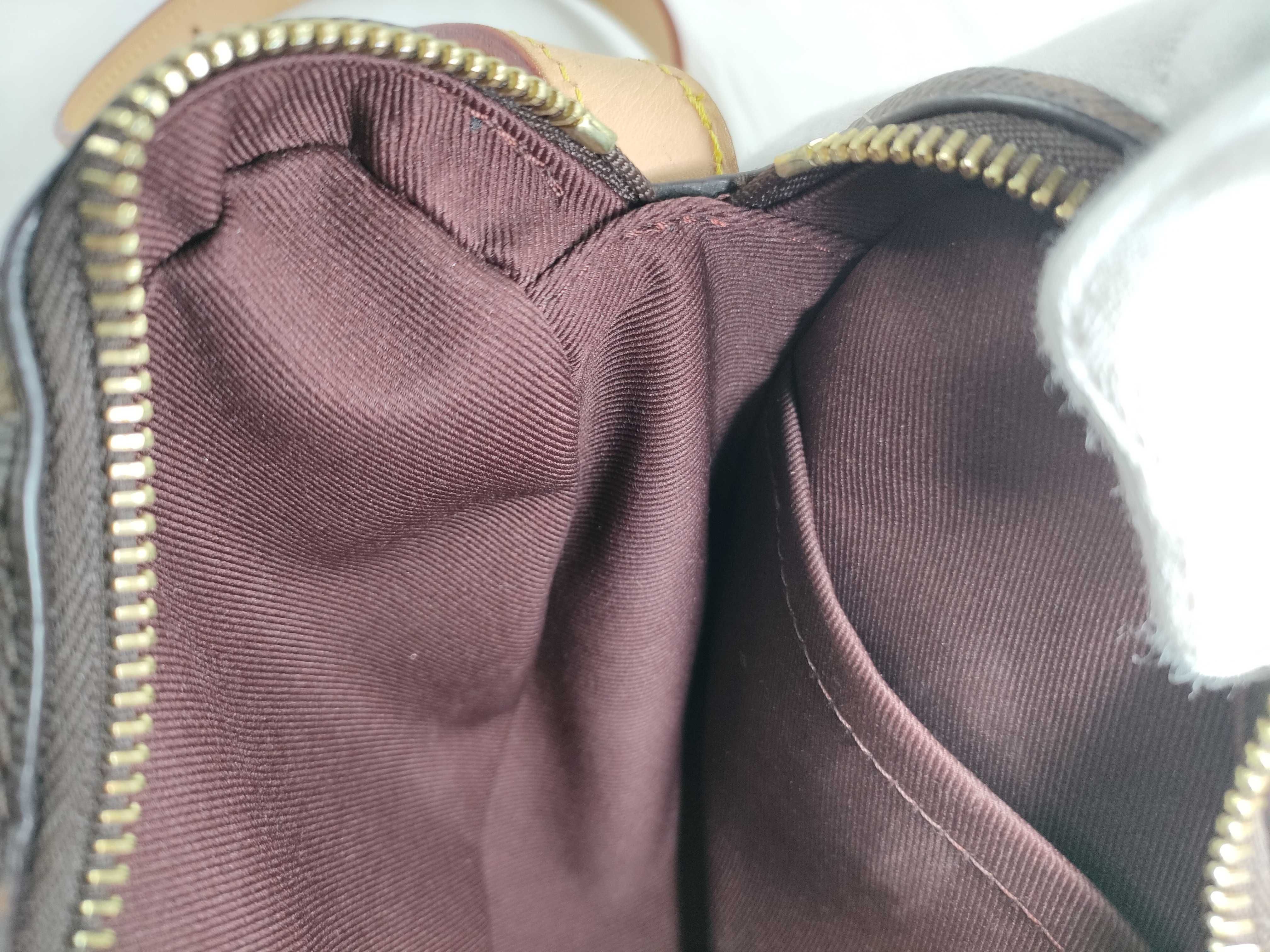 Monogram LV Croissant Monogram Shoulder Bag — view 11