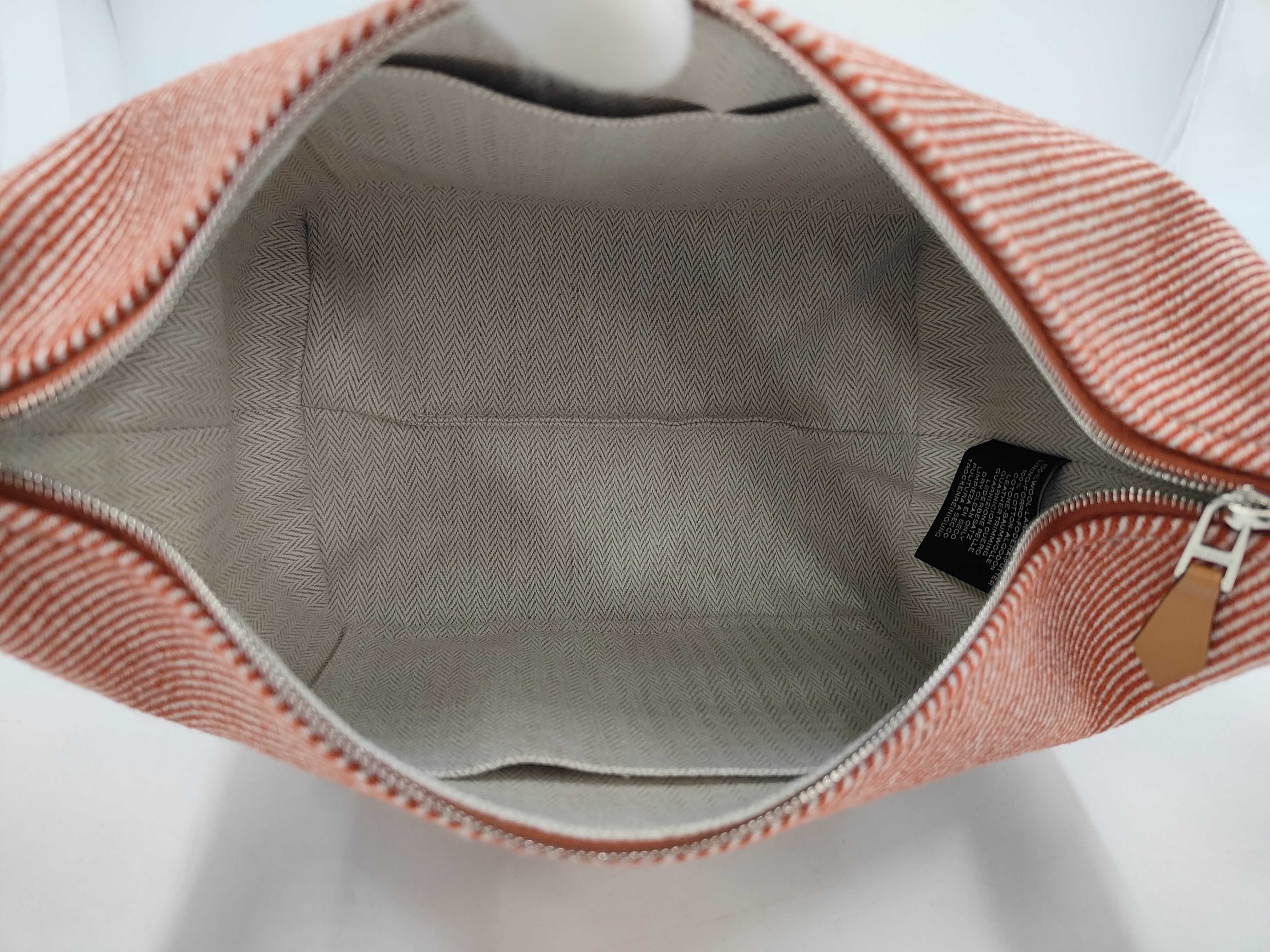 Brides a Black PM Red Pouch — view 9
