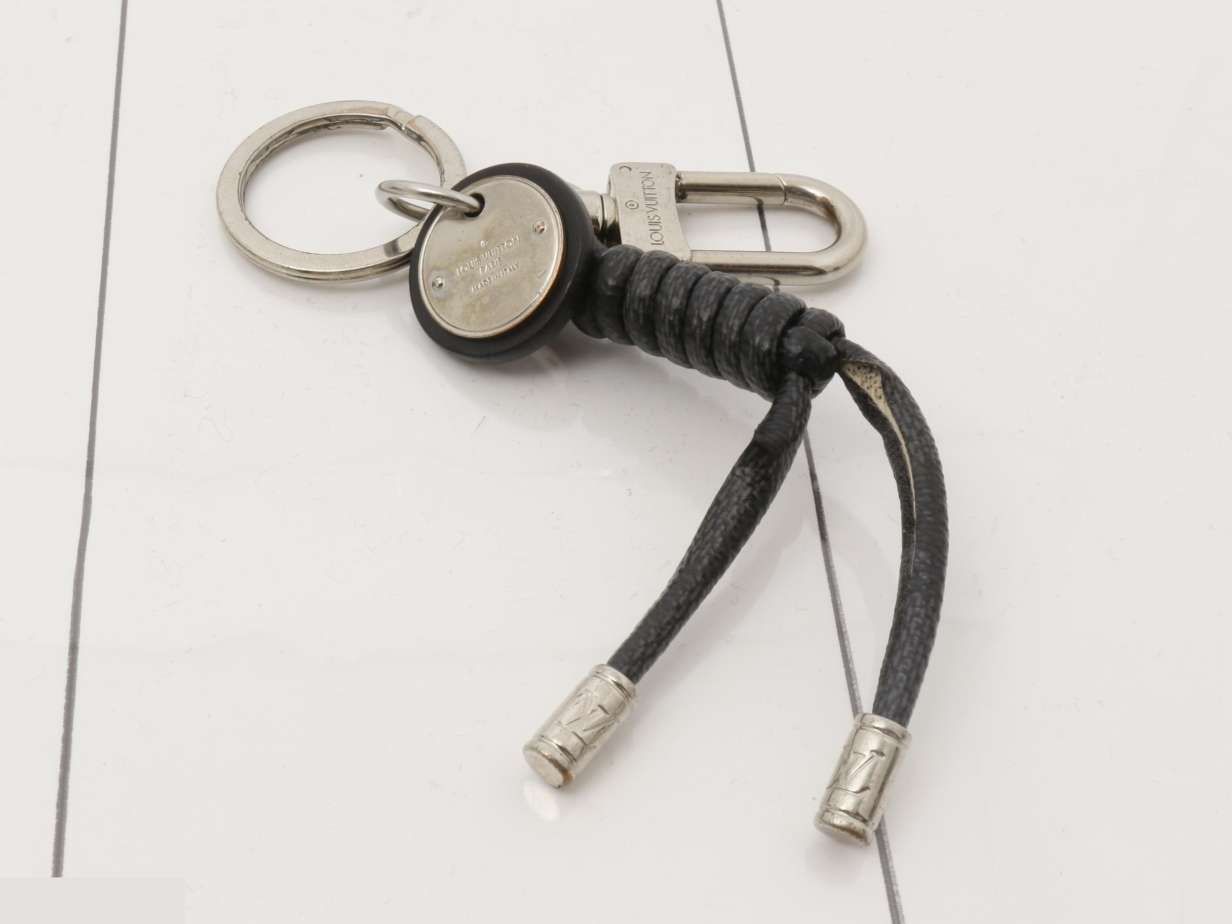 Leather rope keychain — view 2