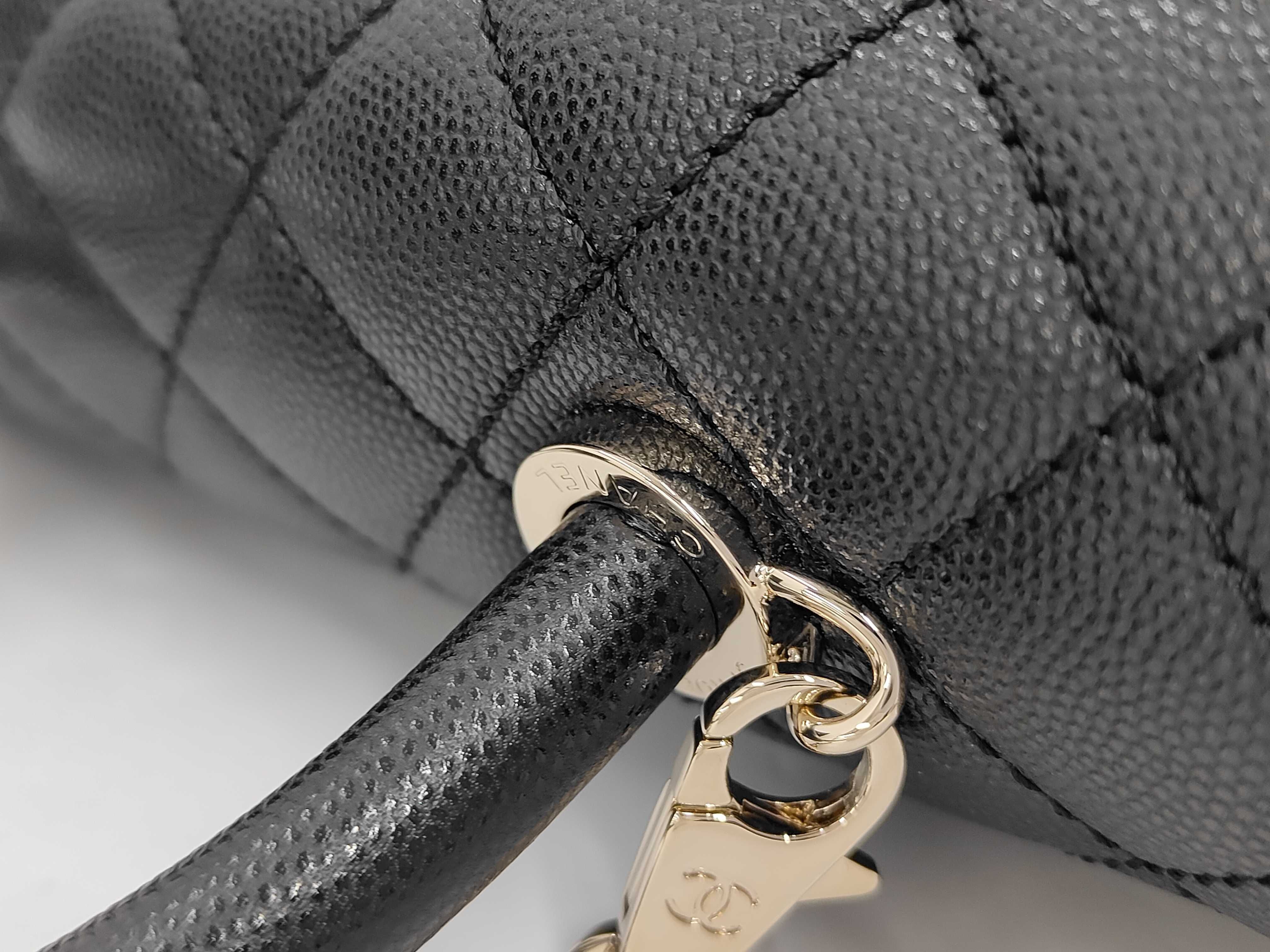 Coco Handle 24 A92990 Caviar Noir Champagne Hardware Handbag — view 7