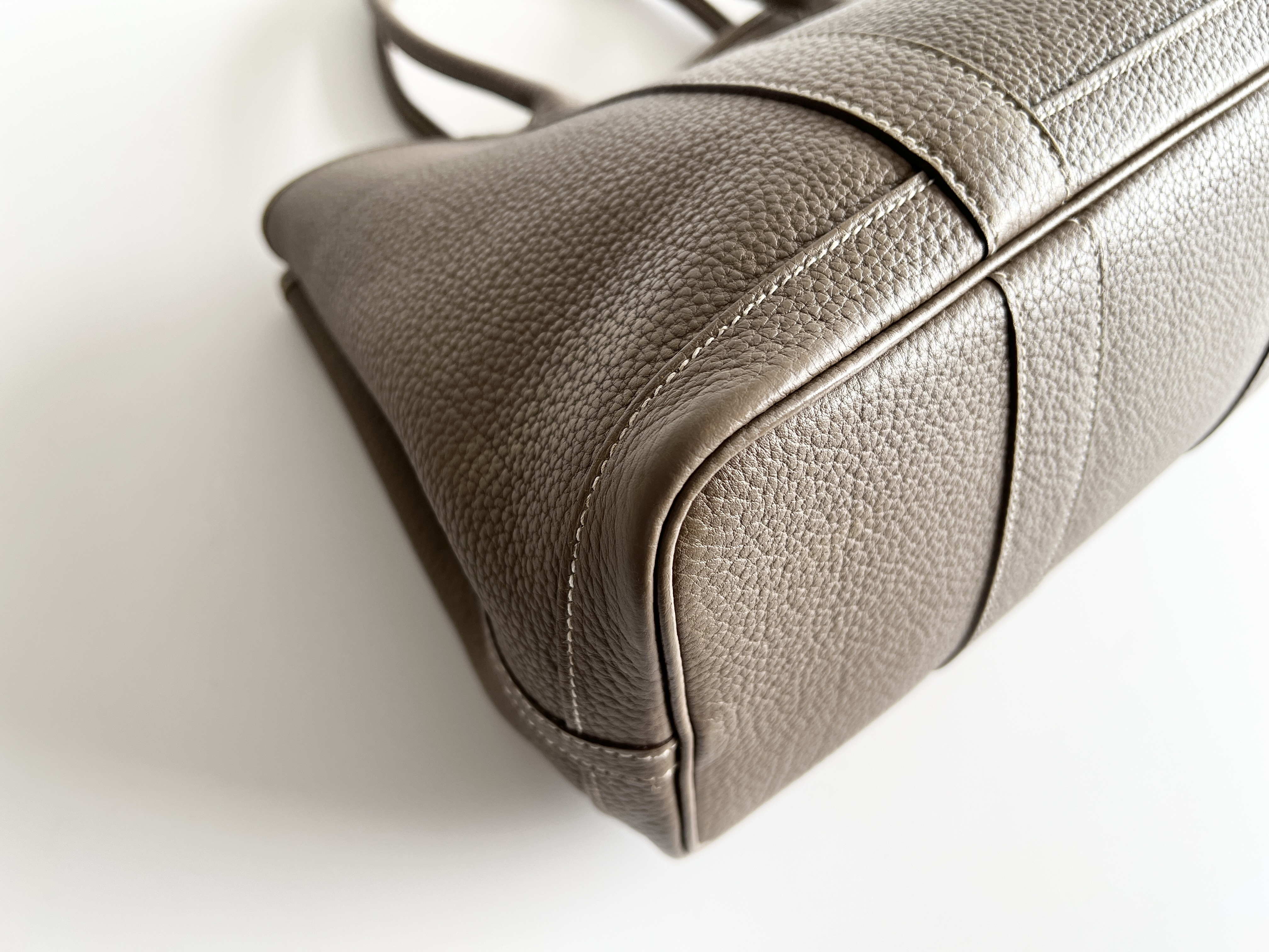 Garden Party TPM M stamp Etoupe Leather Tote Bag Handbag Tote Bag — view 8
