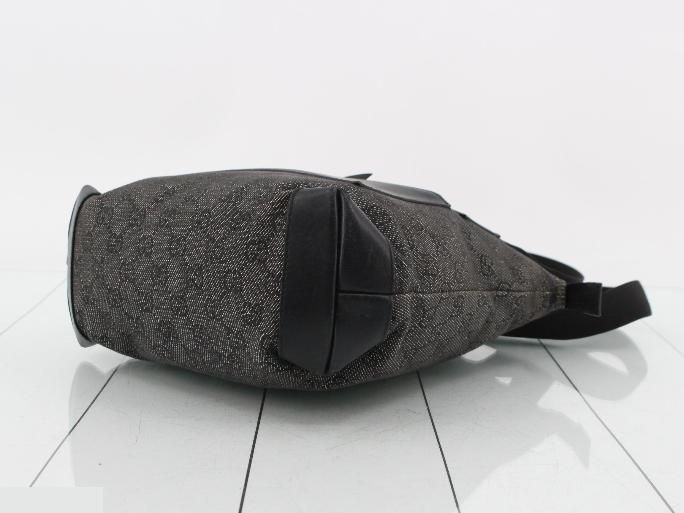 GG Canvas Shoulder Tote Bag — view 6