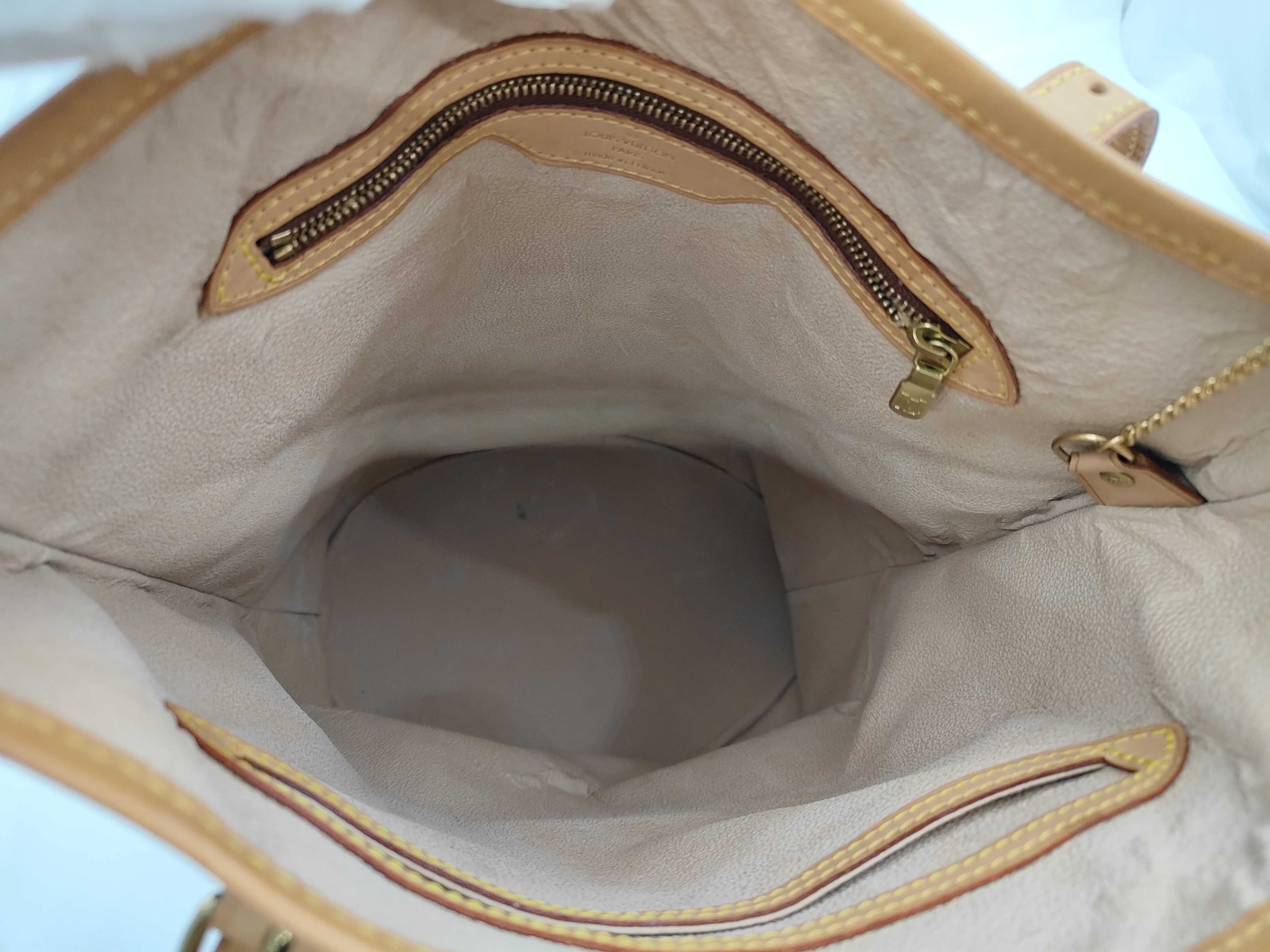 M42236 Monogram Bucket GM Tote Bag with Pouch — view 8