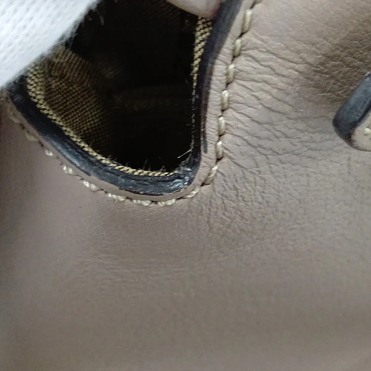 By The Way Medium 8BL146 Leather 2-Way Handbag Beige — view 14