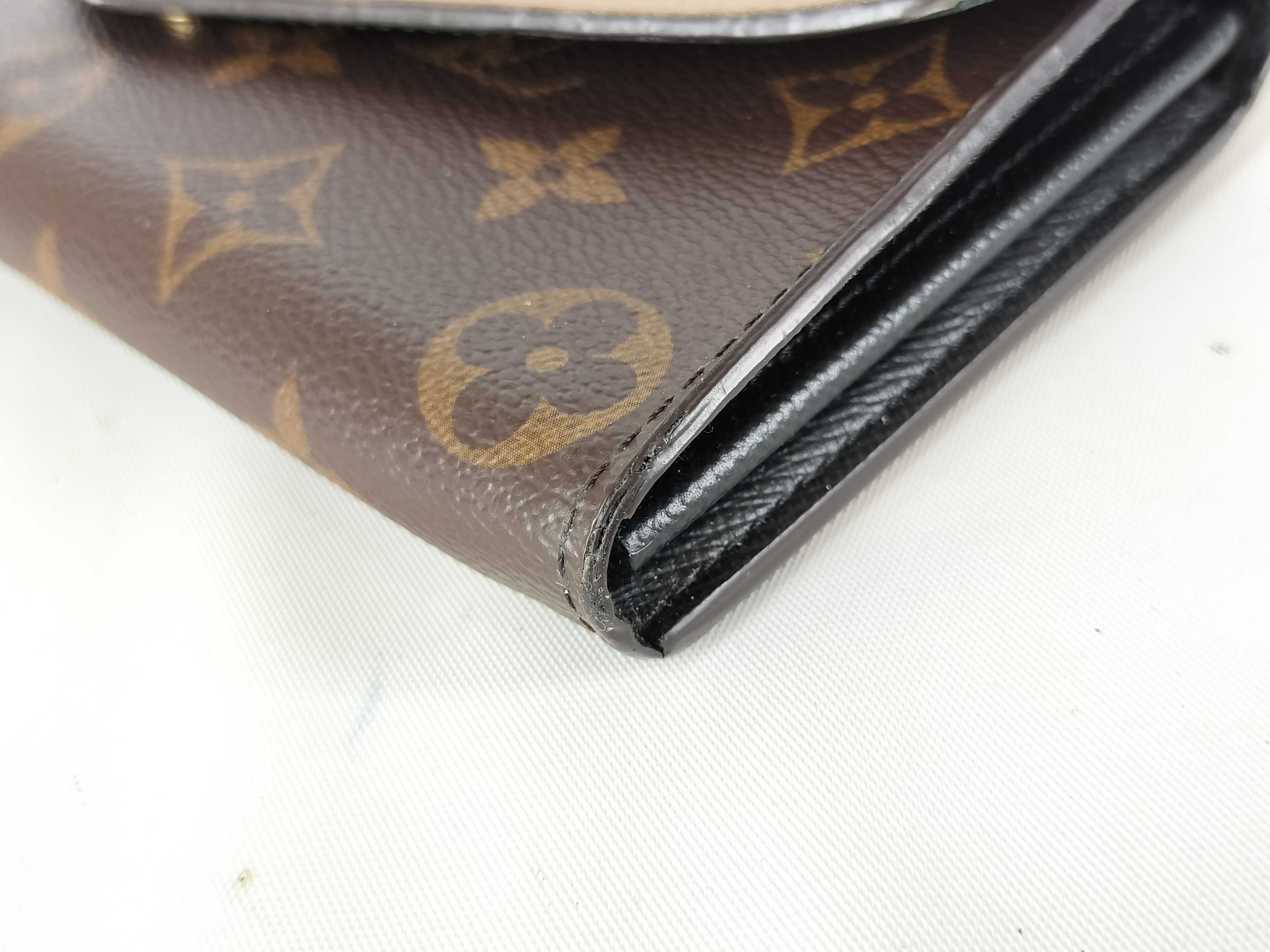 Monogram Giant Reverse Portefeuille Sarah Initial Wallet — view 2