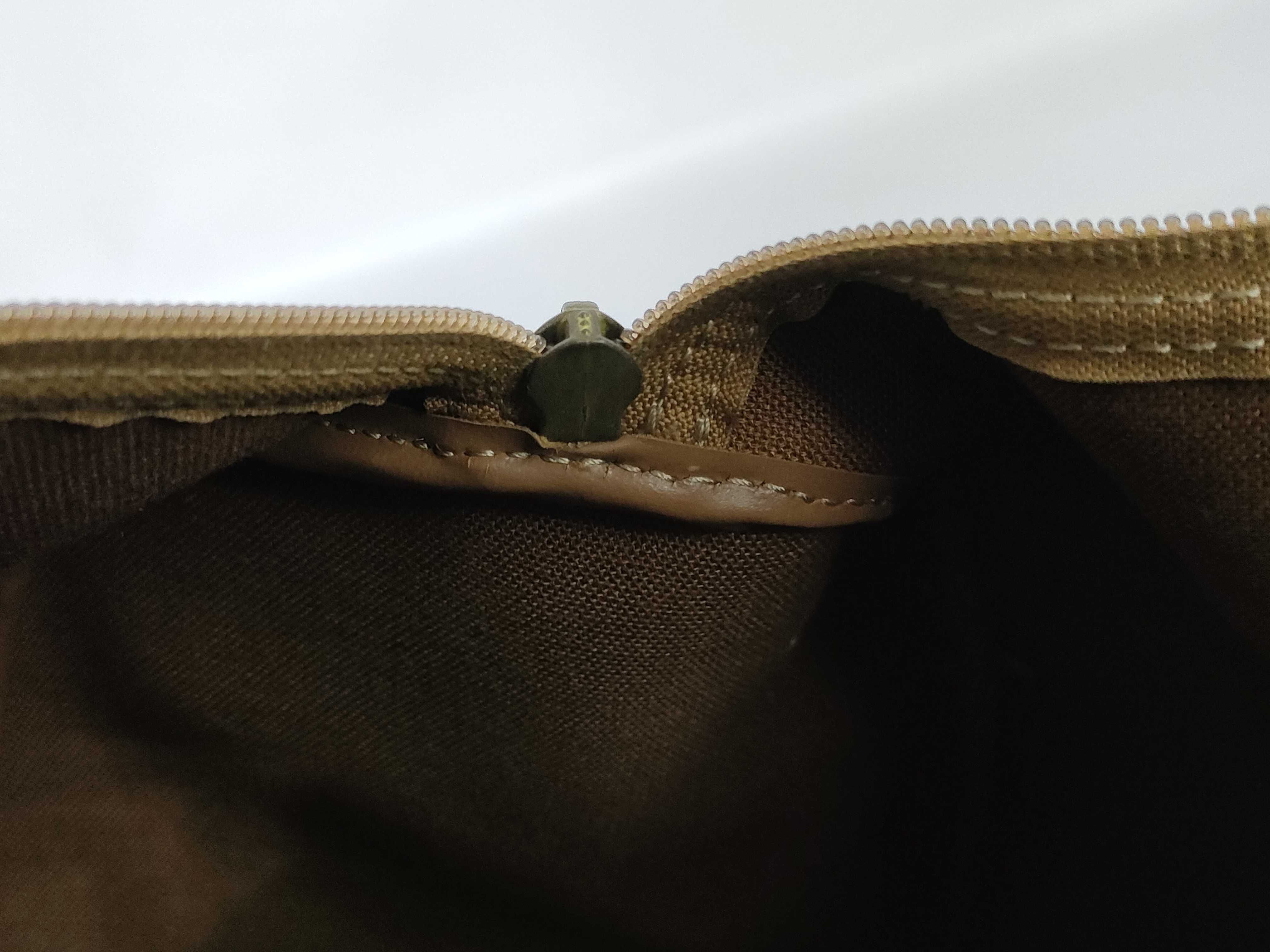 Christian Honeycomb PVC Boston Bag Handbag — view 10