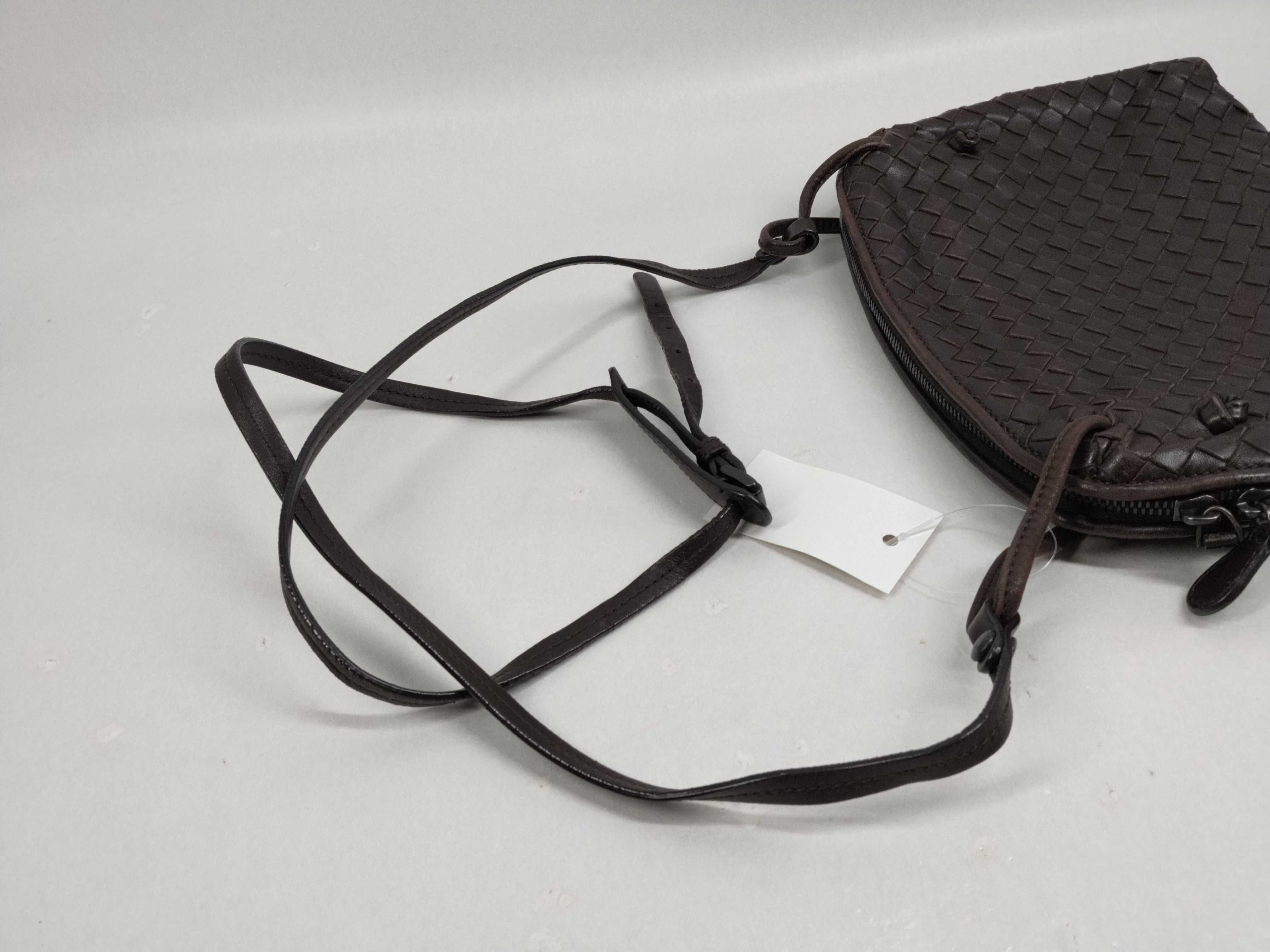 Intrecciato Shoulder Bag, Brown — view 7