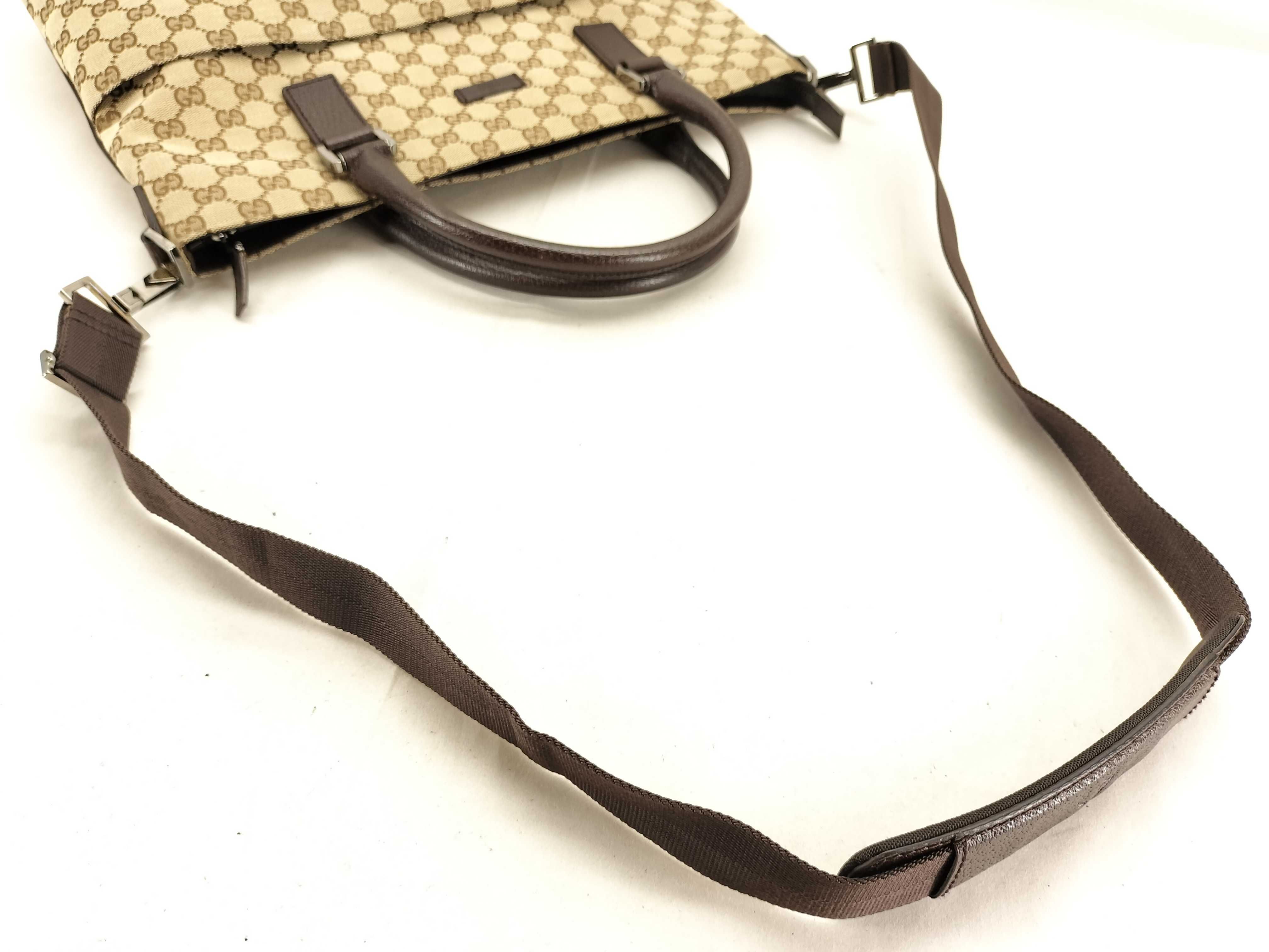 GG Canvas Gucci Tote Bag — view 4