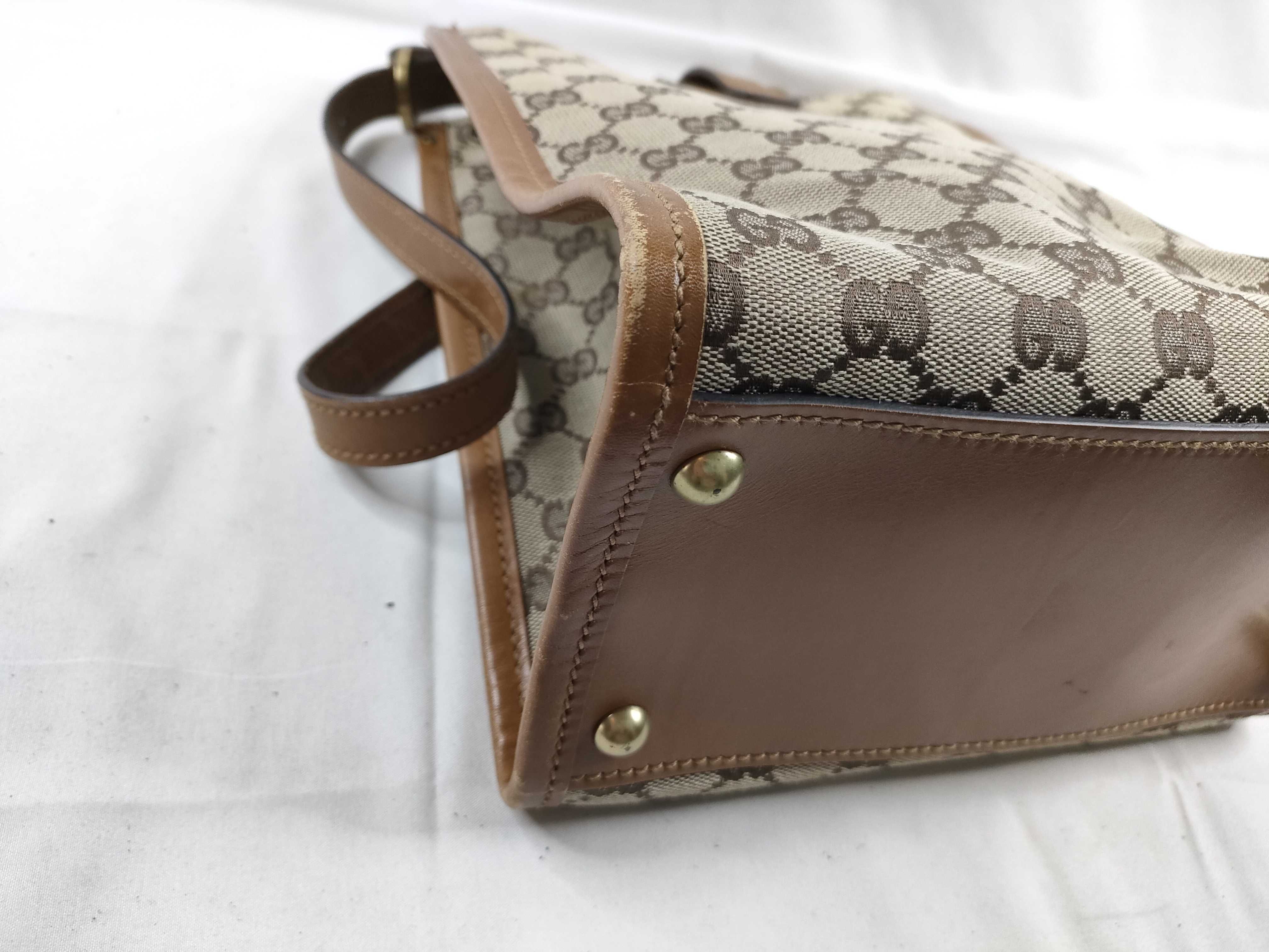 GG Canvas Shoulder Bag 110292 — view 3