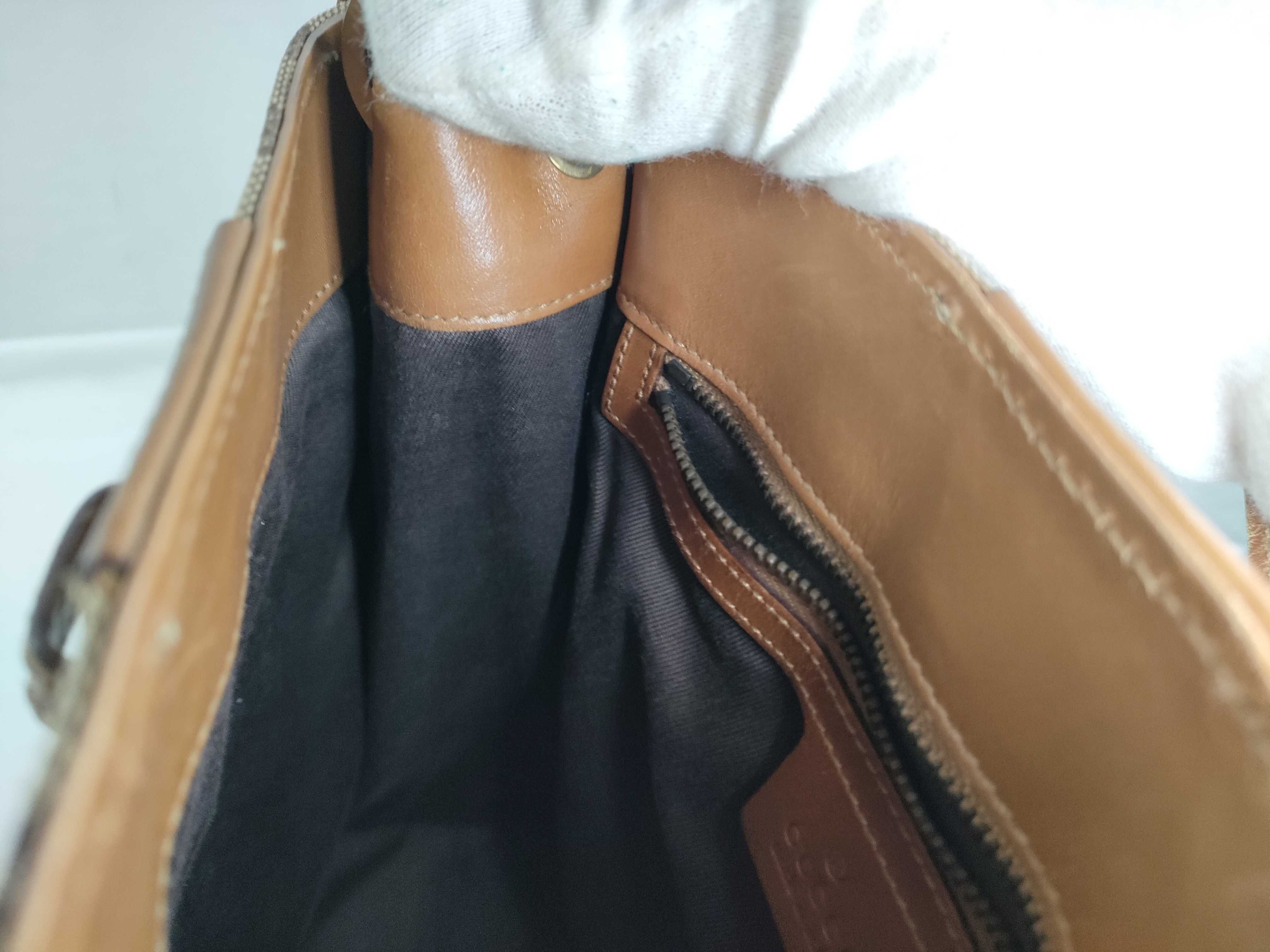 GG Canvas Shoulder Bag 110292 — view 10