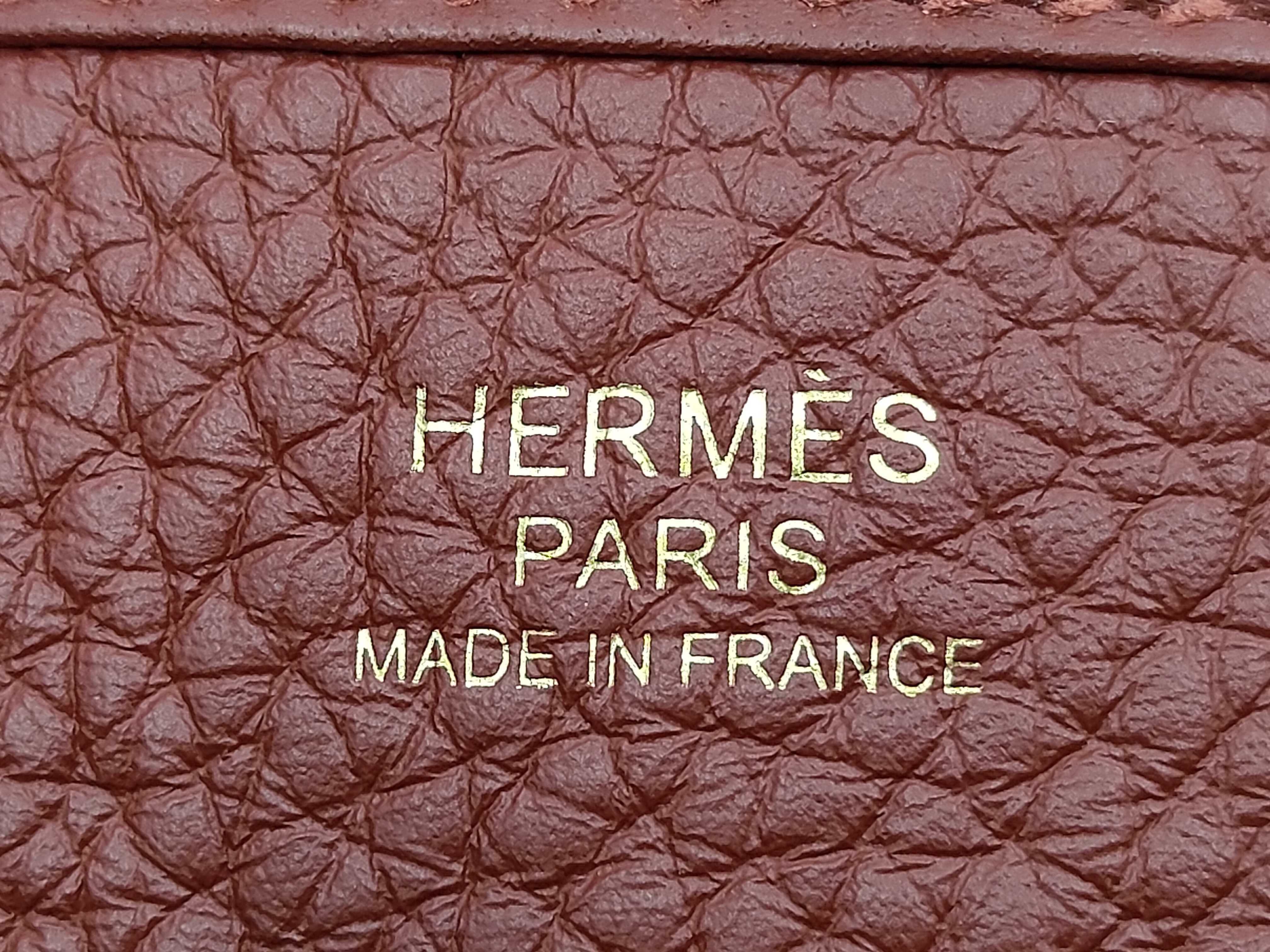 Evelyne III GM Taurillon Leather Shoulder Bag (with G stamp) — view 8