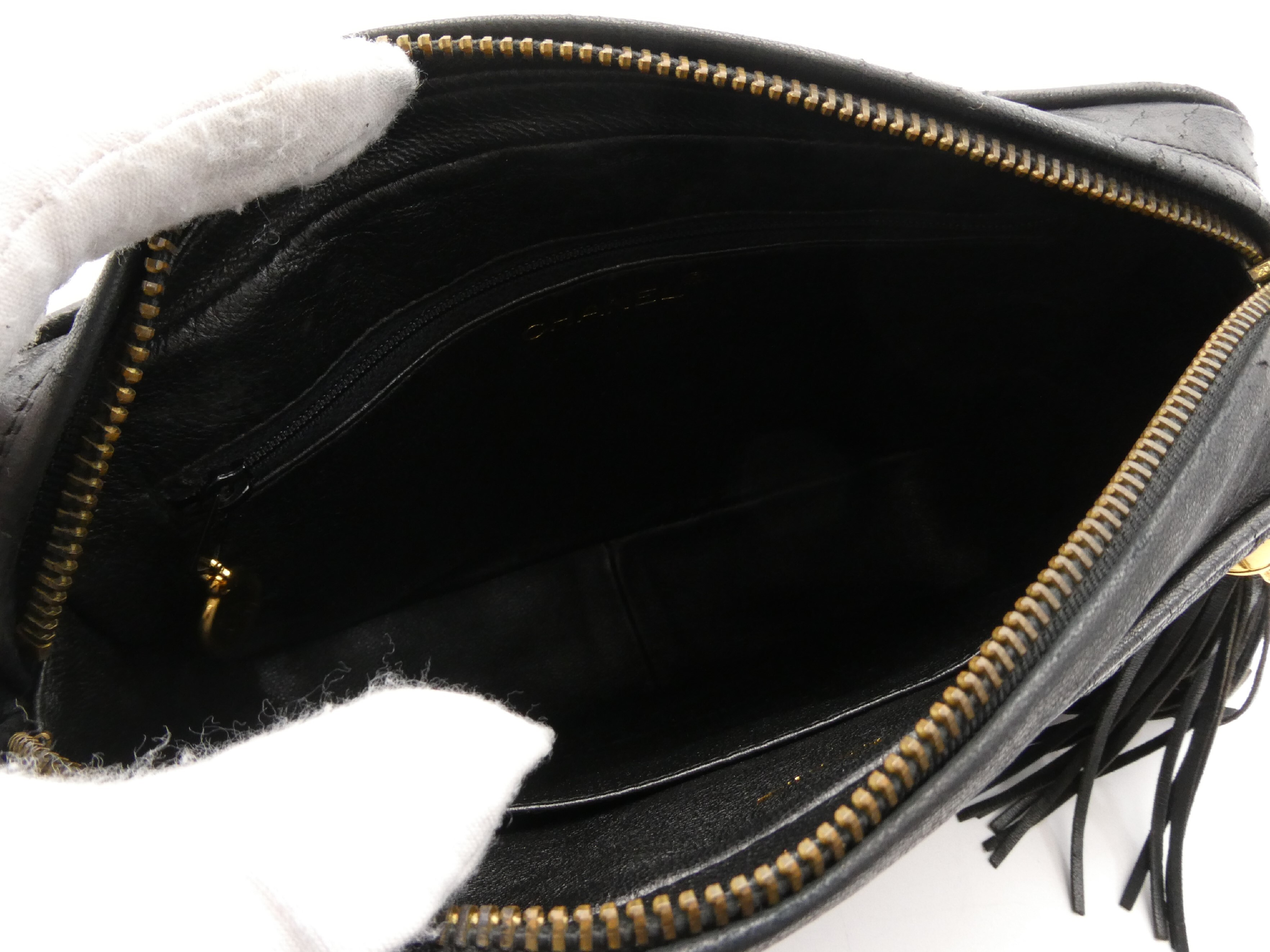 Matelassé Coco Mark Fringe Chain Shoulder Bag — view 7