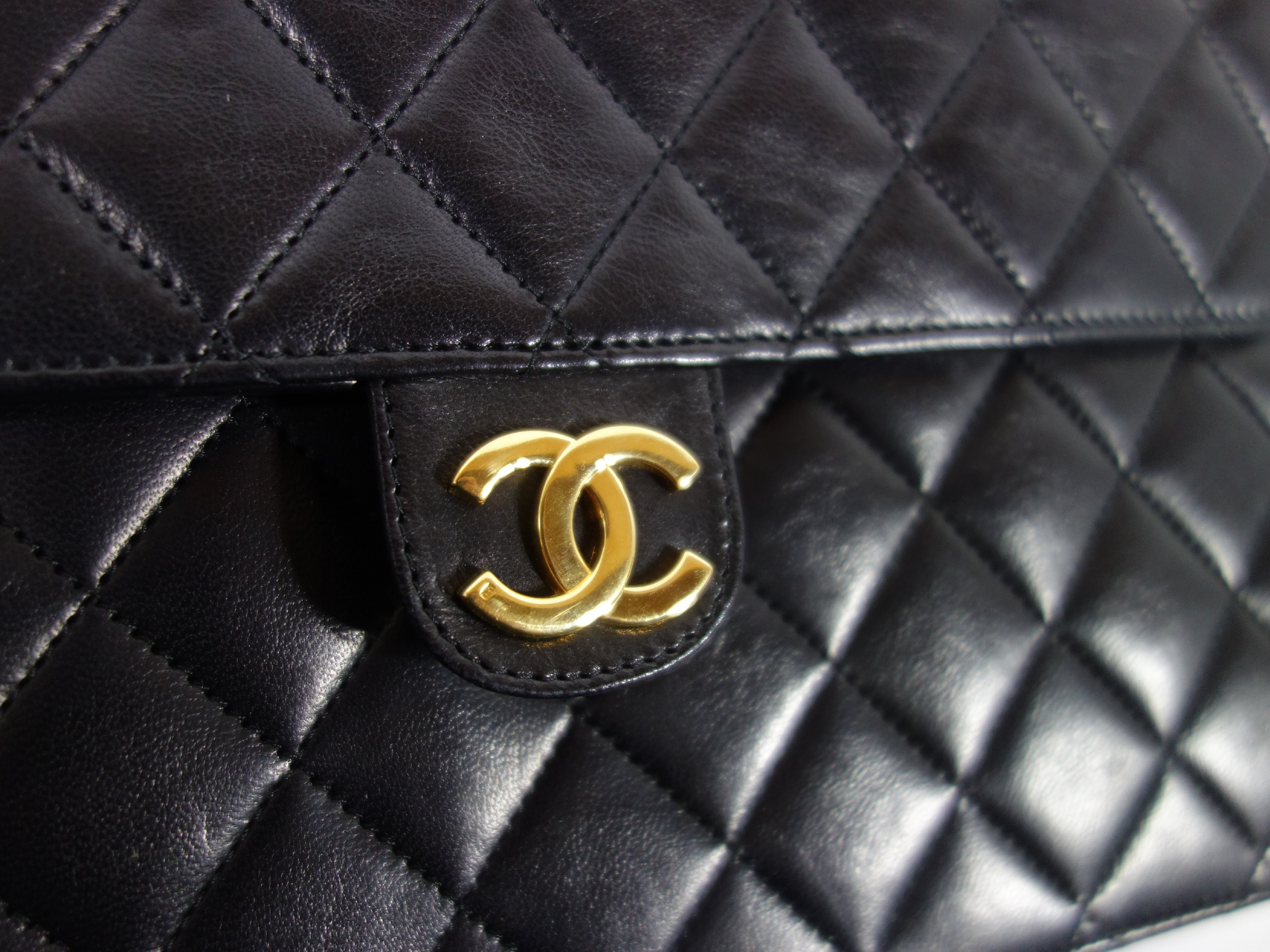 Matelassé Shoulder Bag — view 10