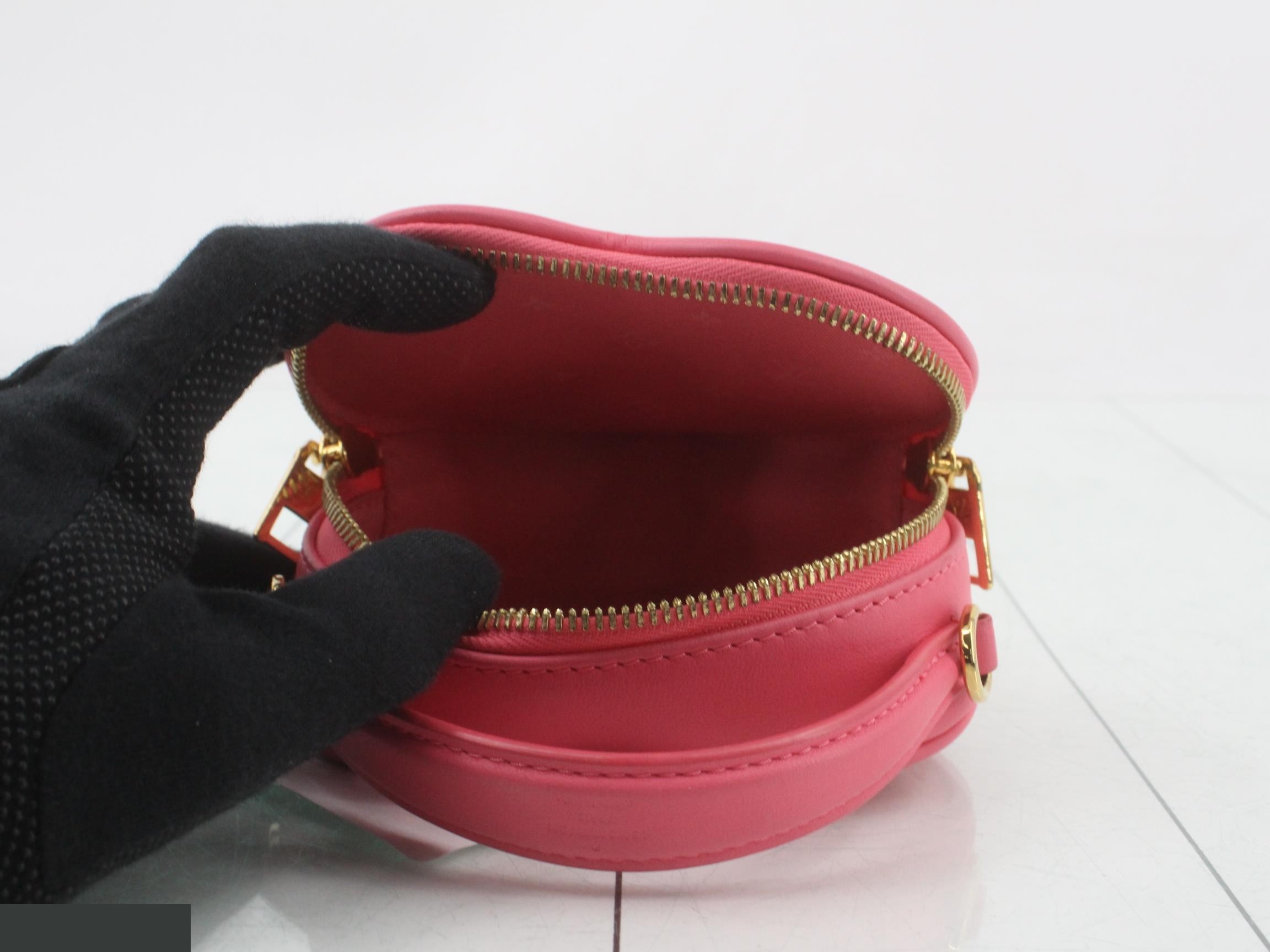 Pop My Heart Pouch - 2-Way Pouch — view 4