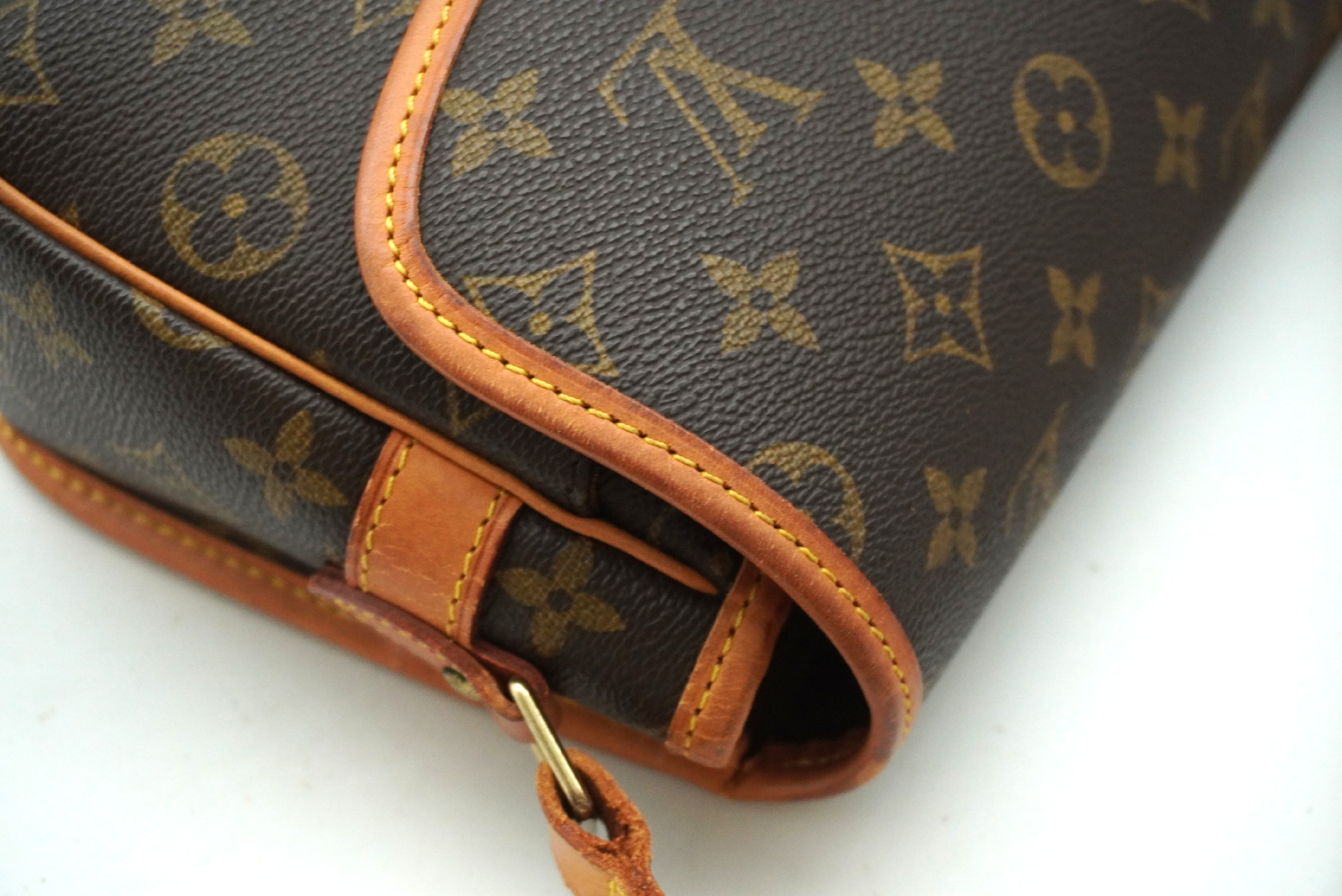 Monogram Sologne M42250 Shoulder Bag — view 11