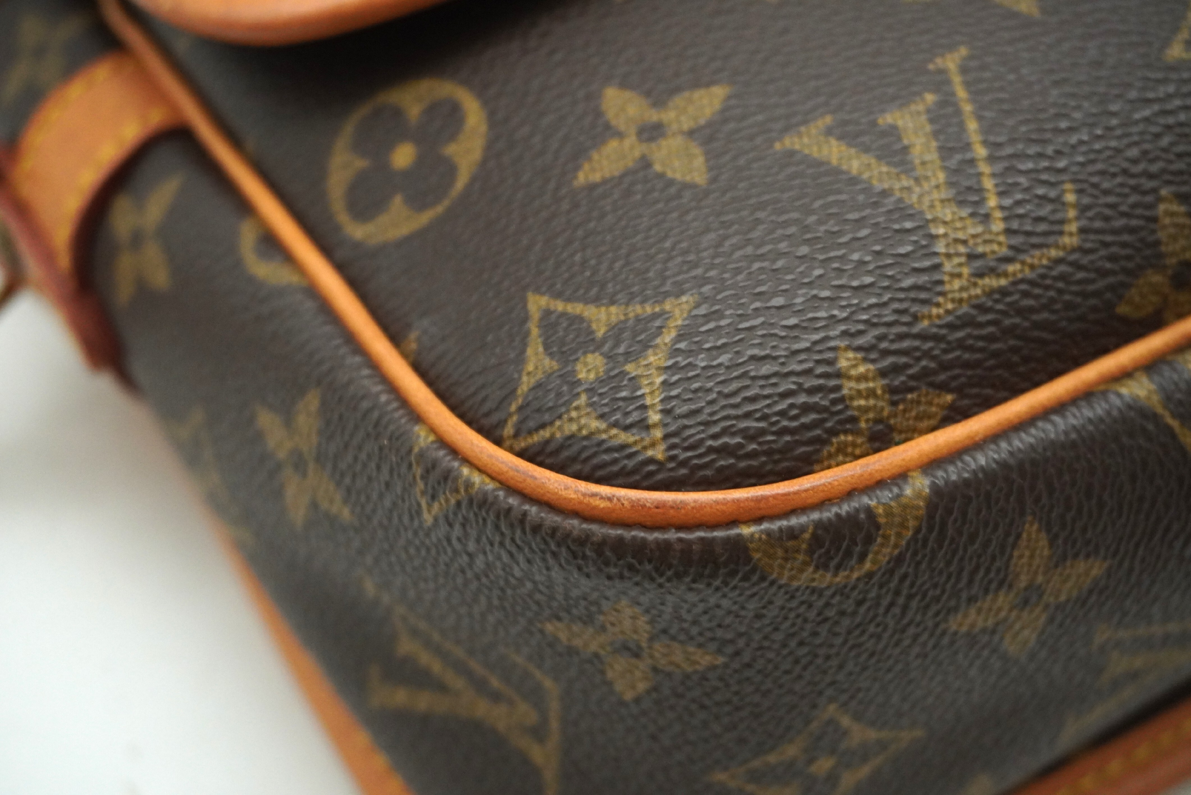 Monogram Sologne M42250 Shoulder Bag — view 10