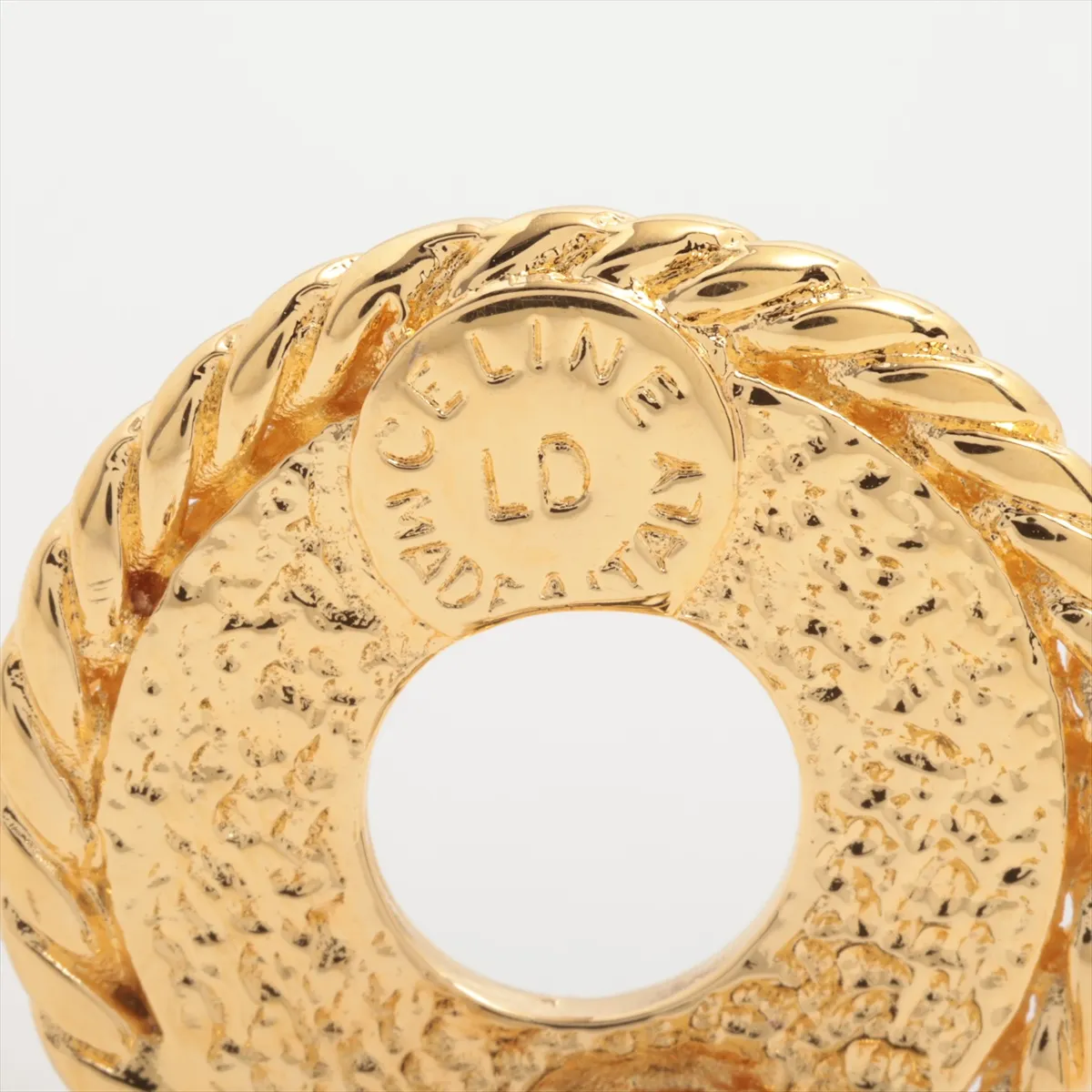 Logo Circle Earrings (Pair) GP Gold - — view 5