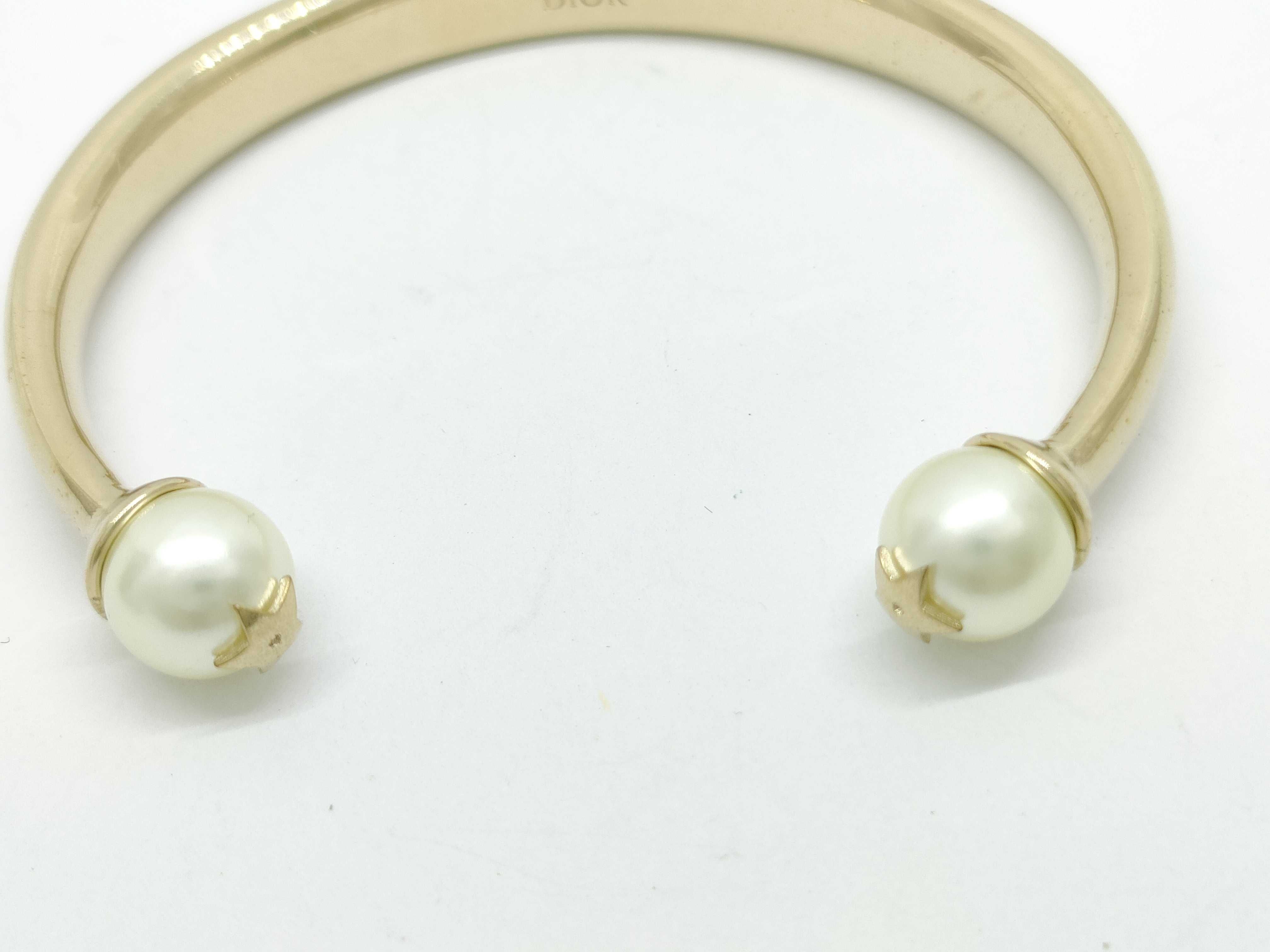 Tribal Star Bangle 24.3g Bracelet/Bangle — view 2