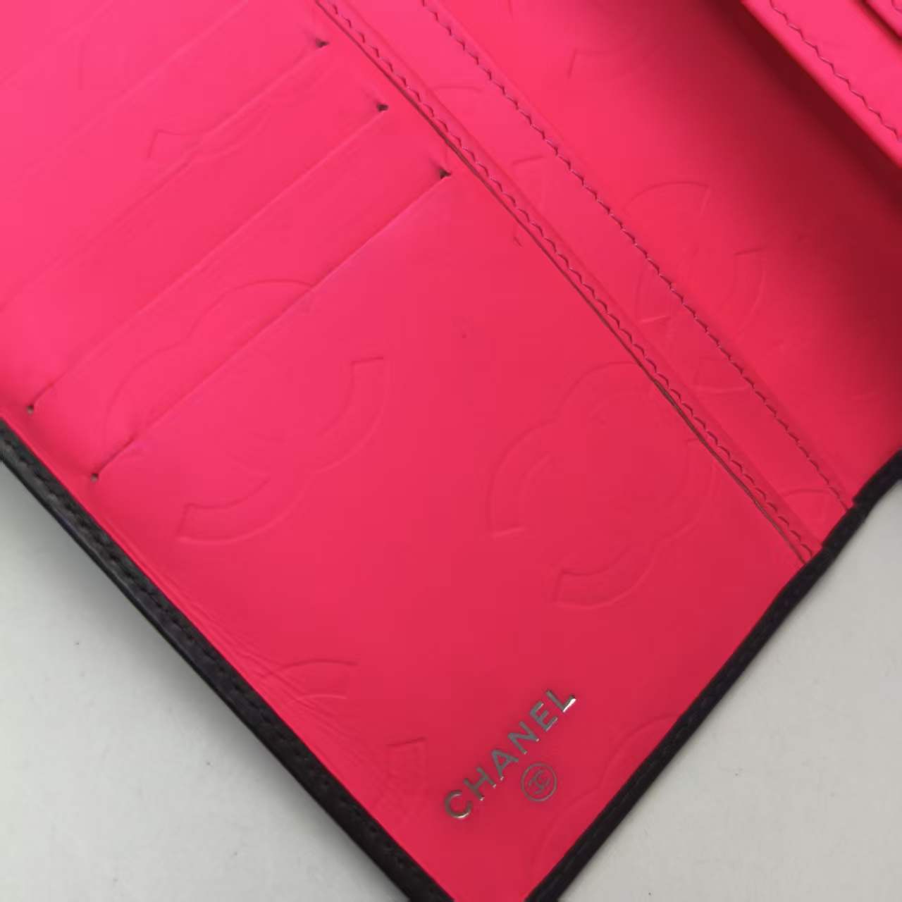 【*Shipped from: China*】CHANEL Leather Wallet — view 7
