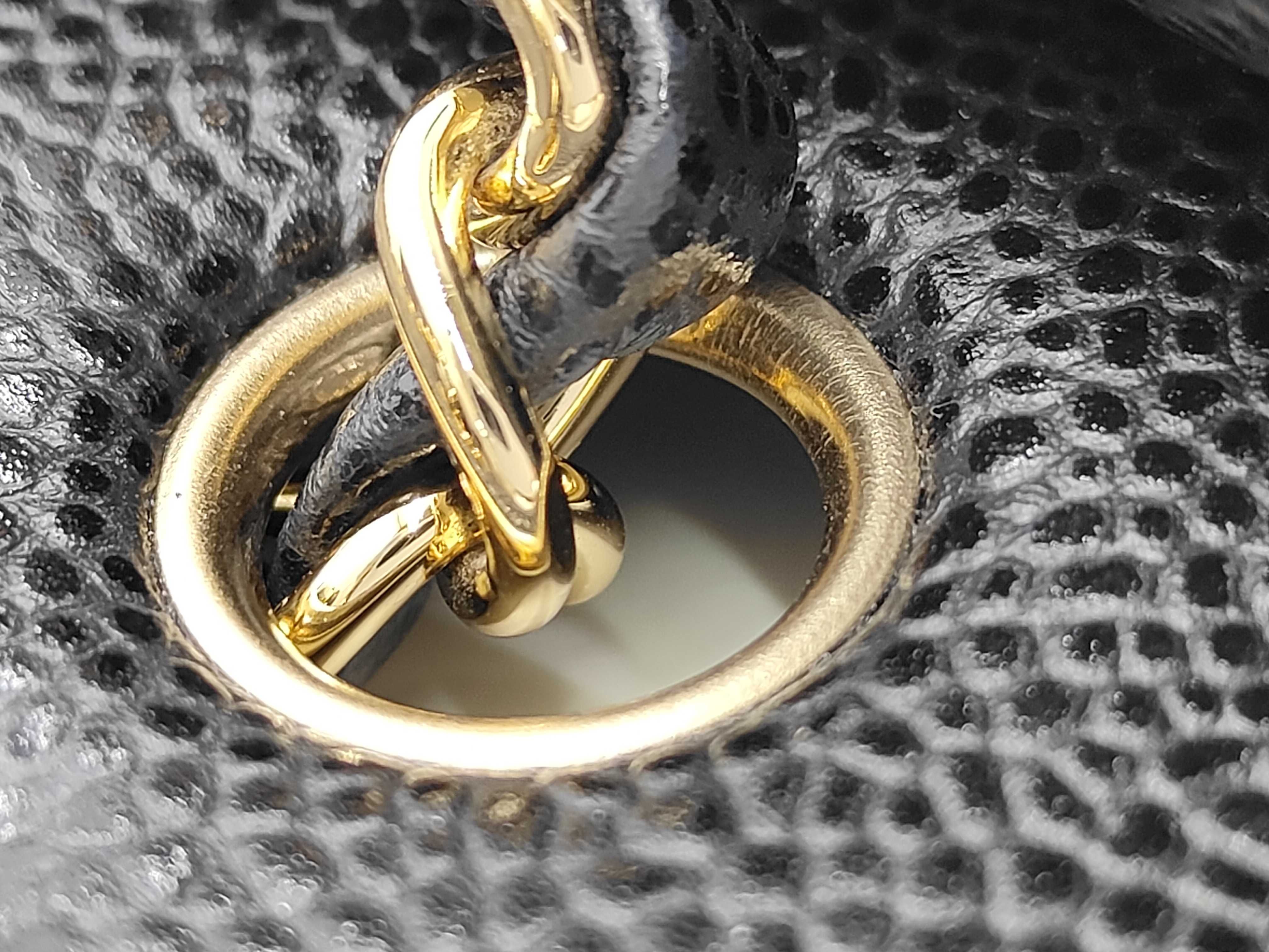 Large Matelassé 30 Double Flap Chain Shoulder Bag, Black Caviar Leather, Gold Hardware. — view 7