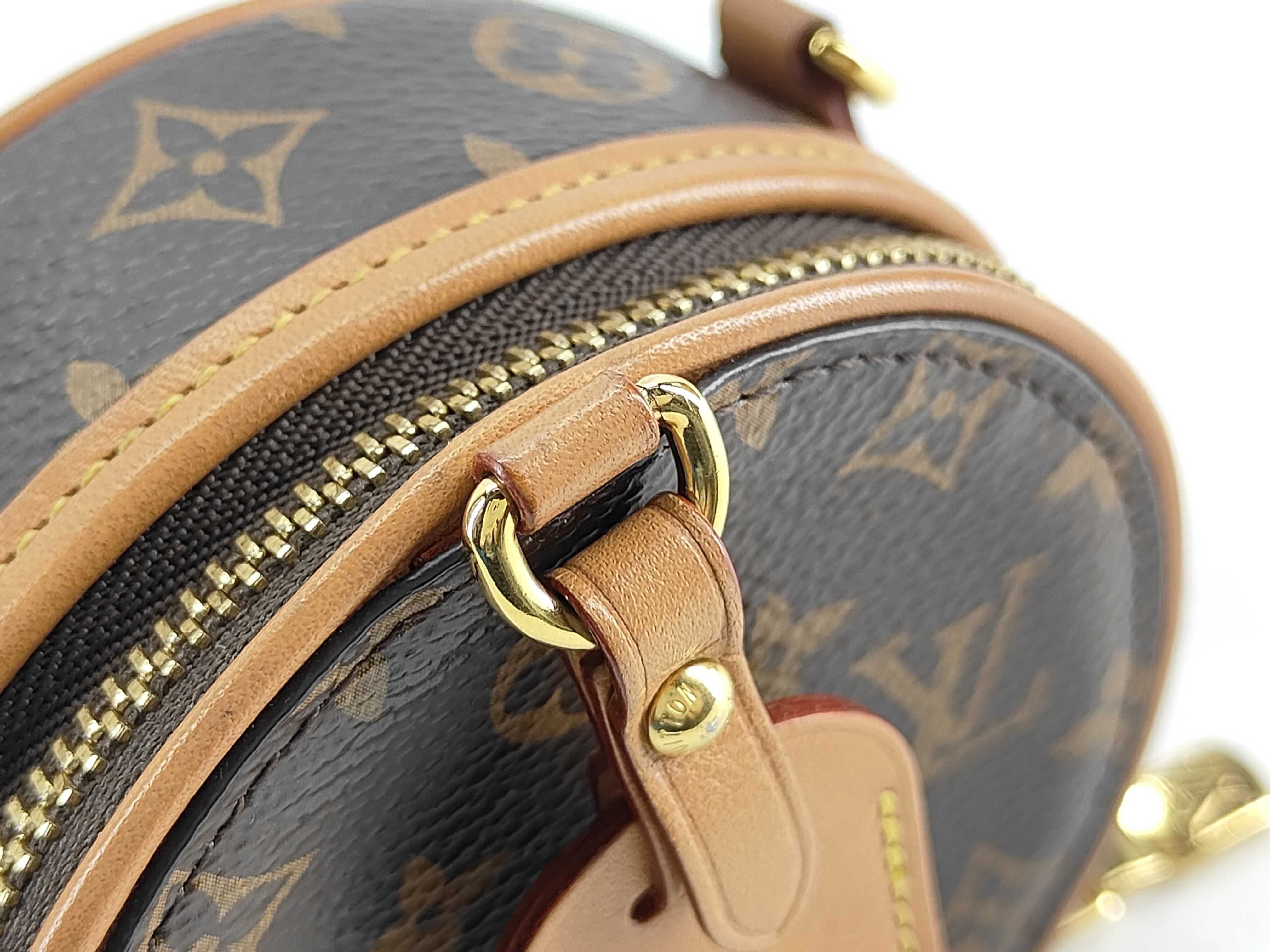 Monogram Louis Vuitton Monogram Shoulder Bag Pouch — view 15