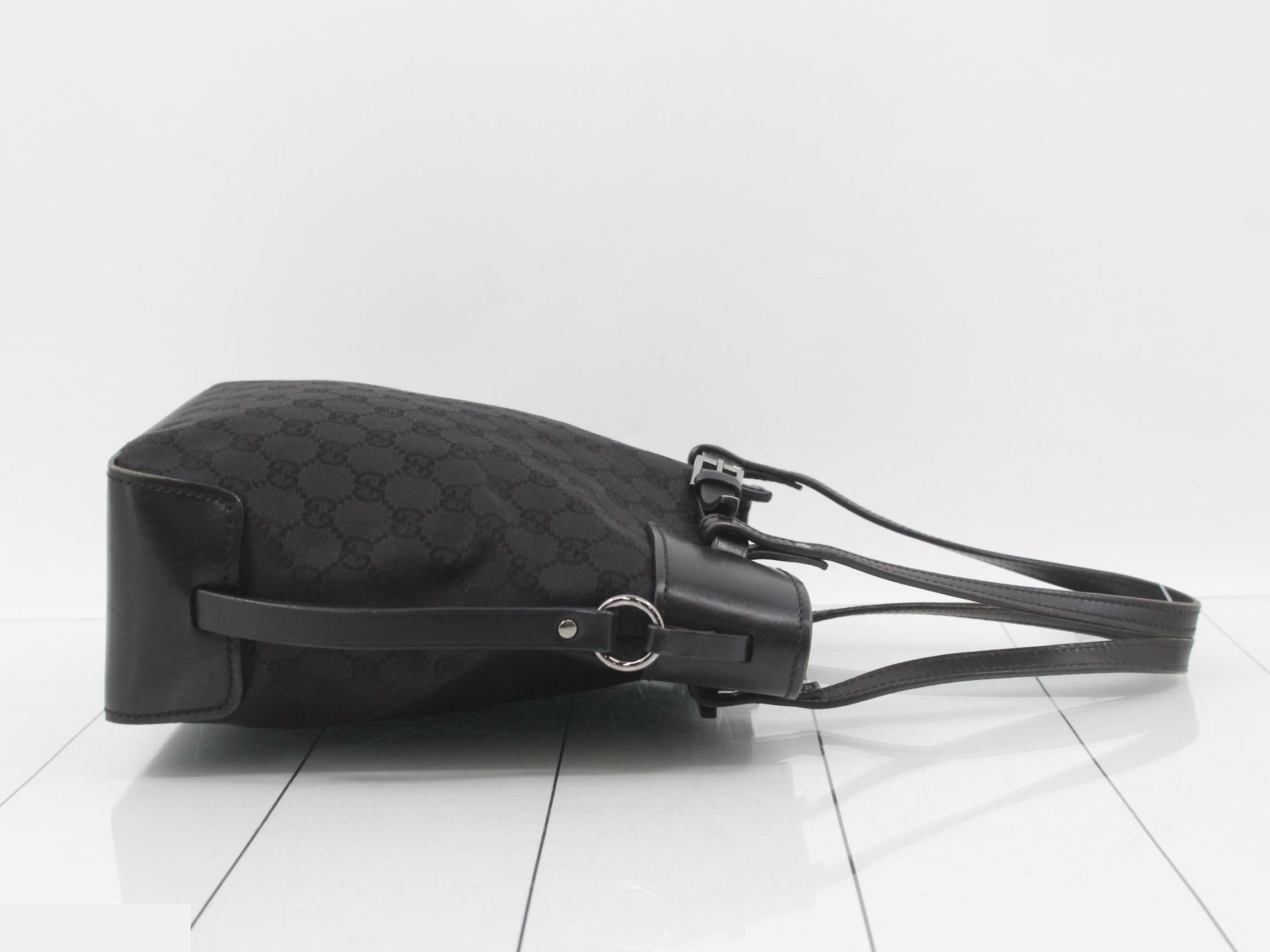 GG Canvas (Bag) - Shoulder Bag — view 3